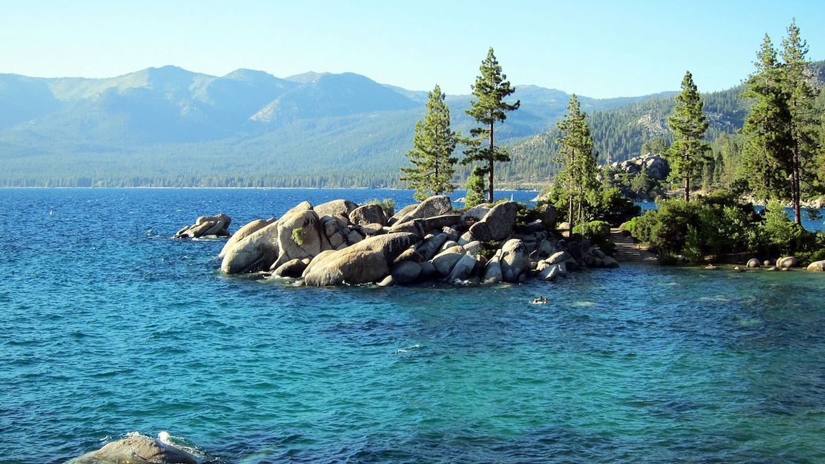 Nevada Pictures and Facts