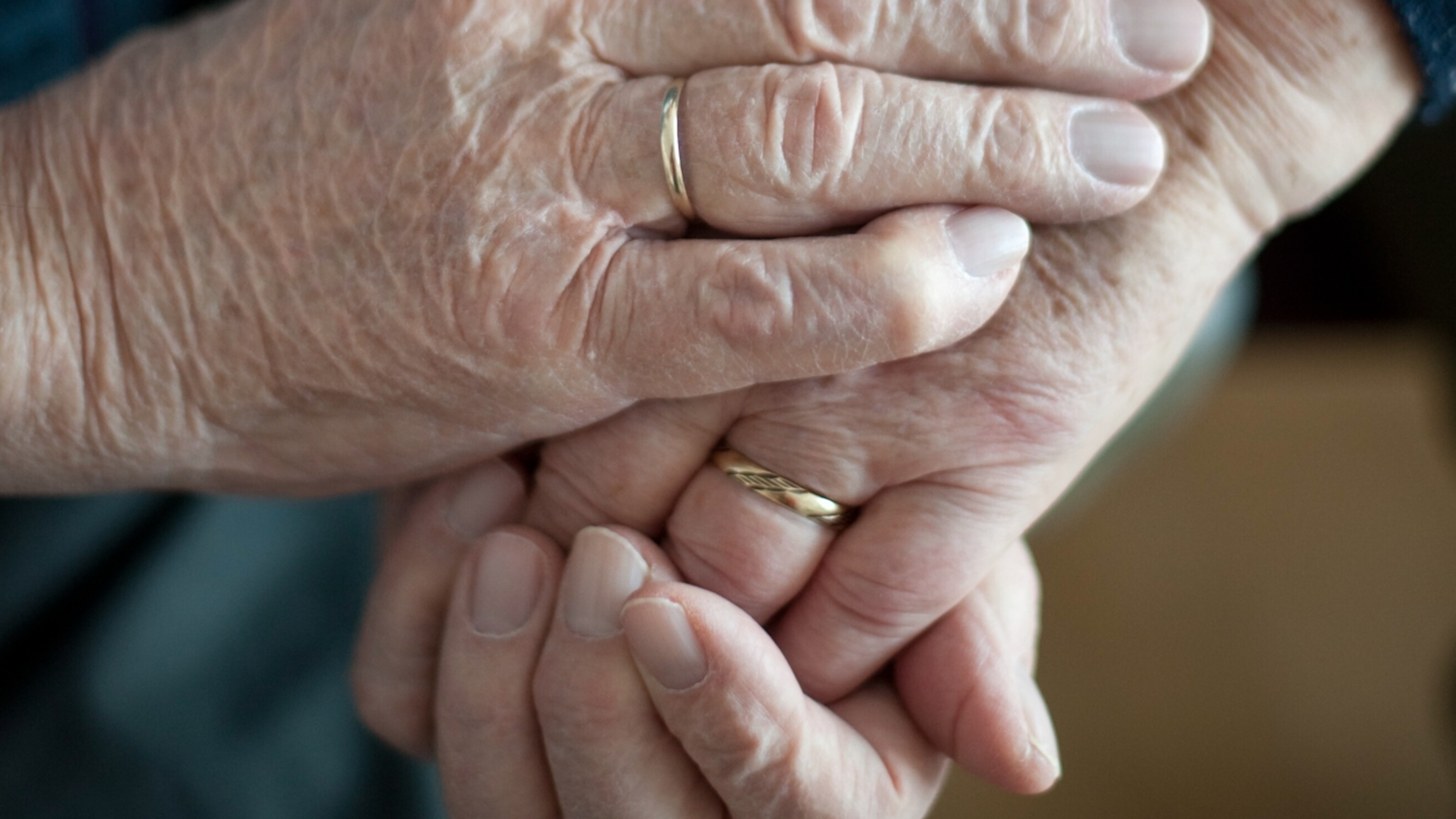 There are real health benefits to getting married—even later in life