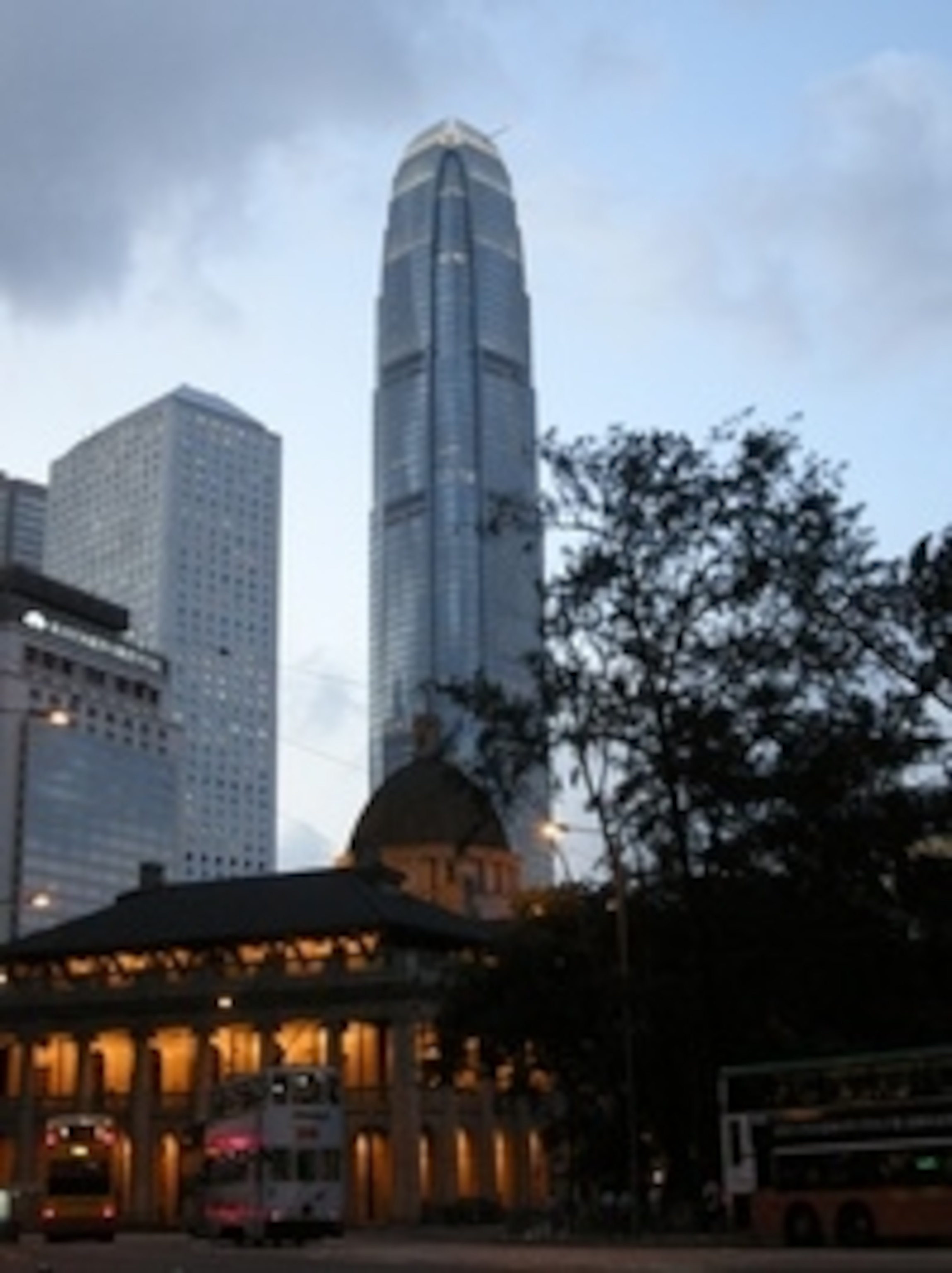 IFC and Statue Sq.jpg