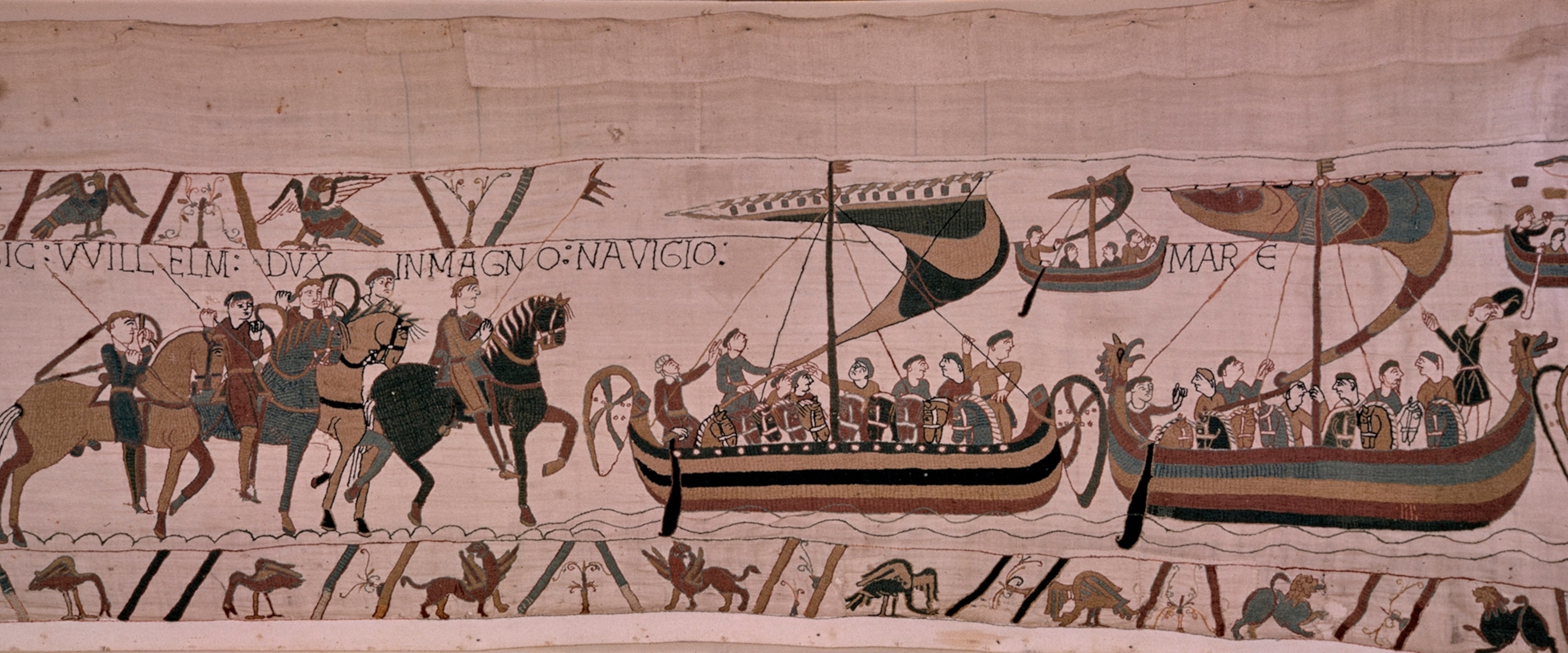 Scene from the tapestry in which William I leads his troops to battle.