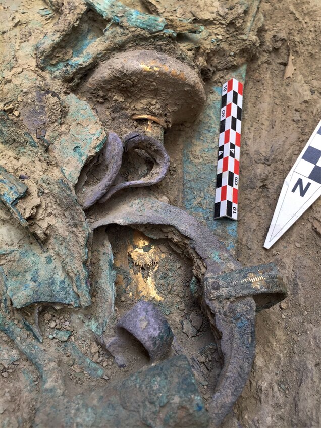 Rare Unlooted Grave Of Wealthy Warrior Uncovered In Greece