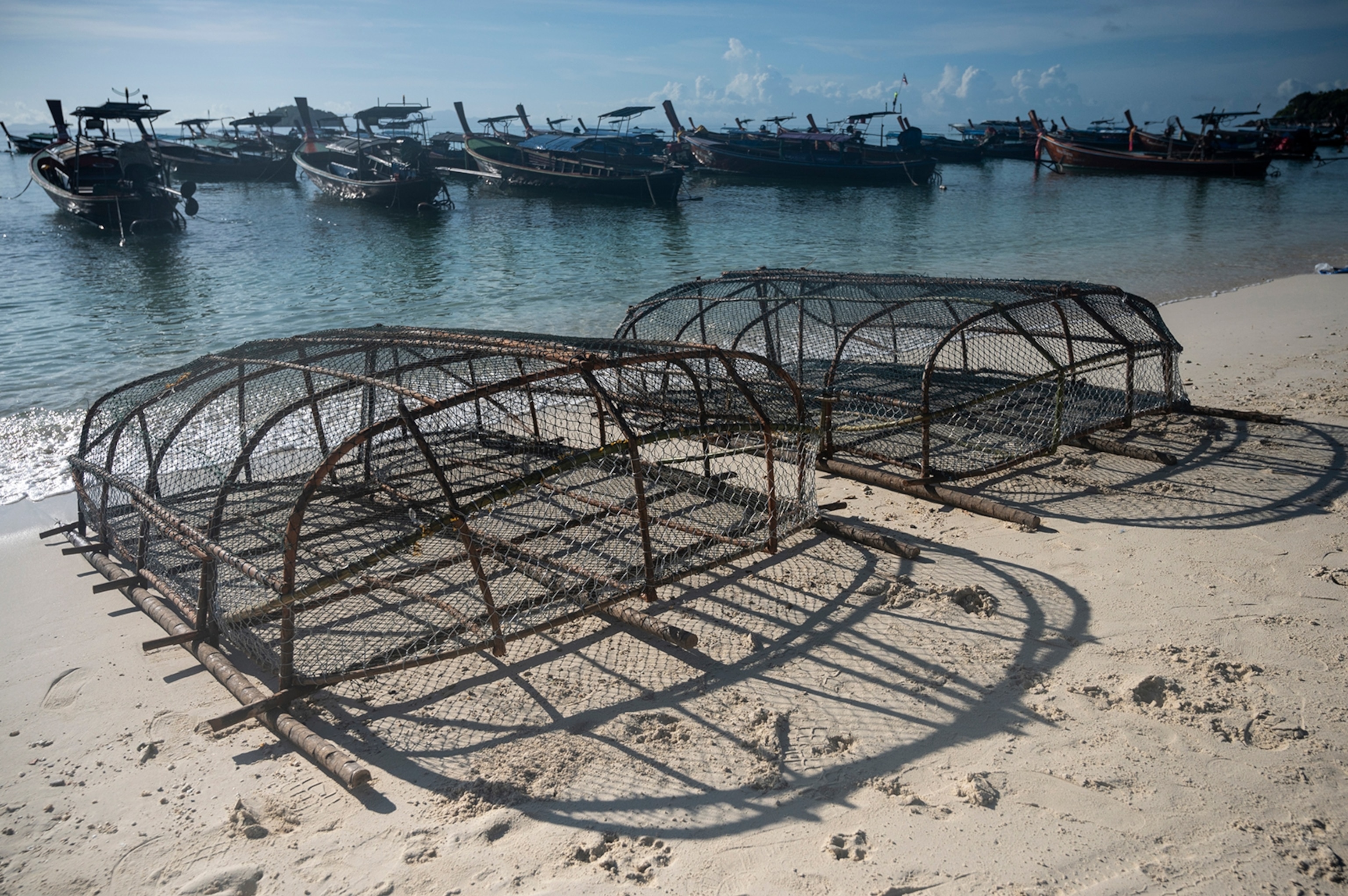 Image of traditional fish traps of the Urak Lawoi