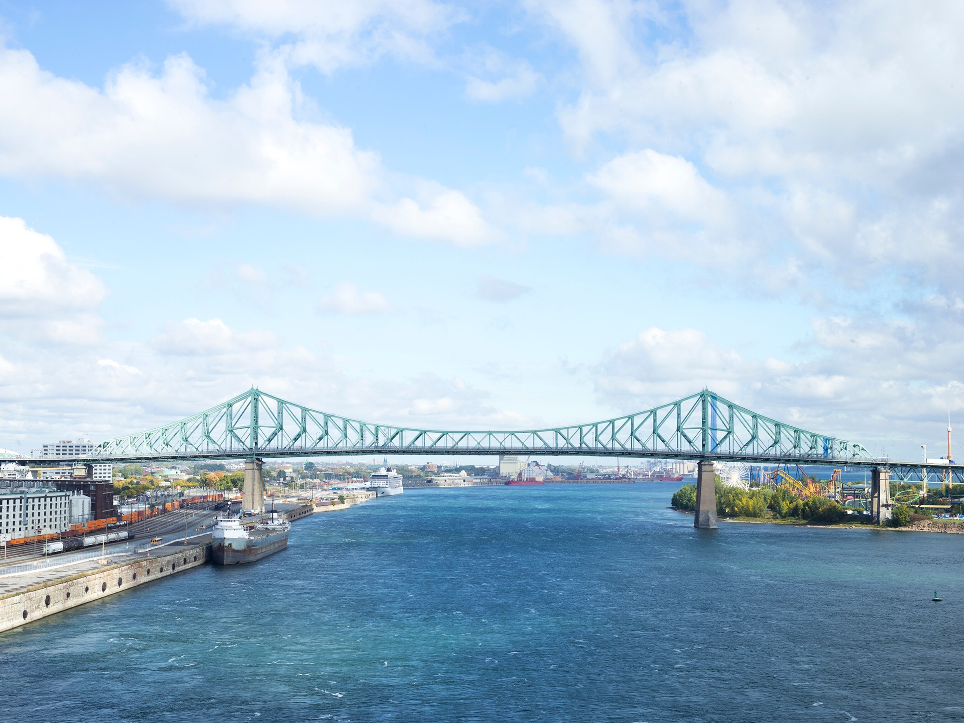 the skyline in Montreal, Canada