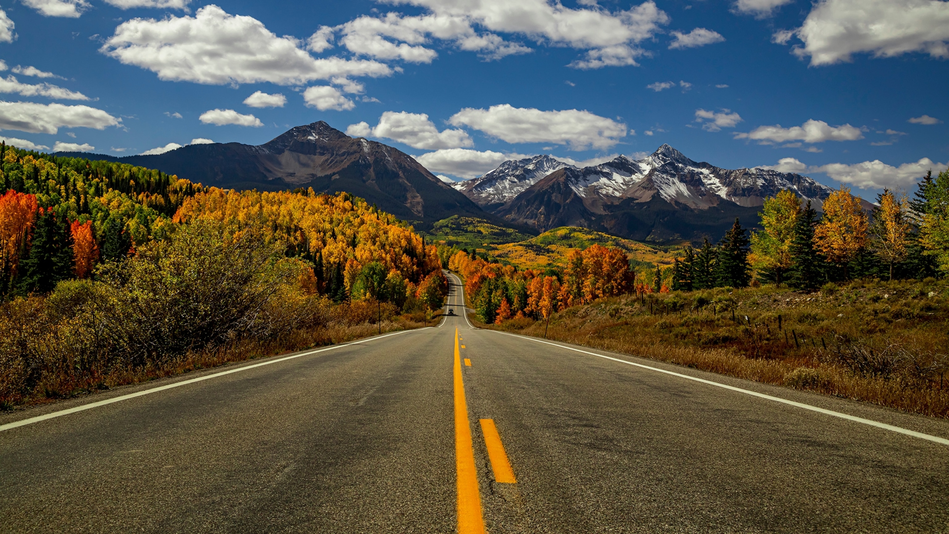Where to Go for a Fall Leaf-Peeping Road Trip