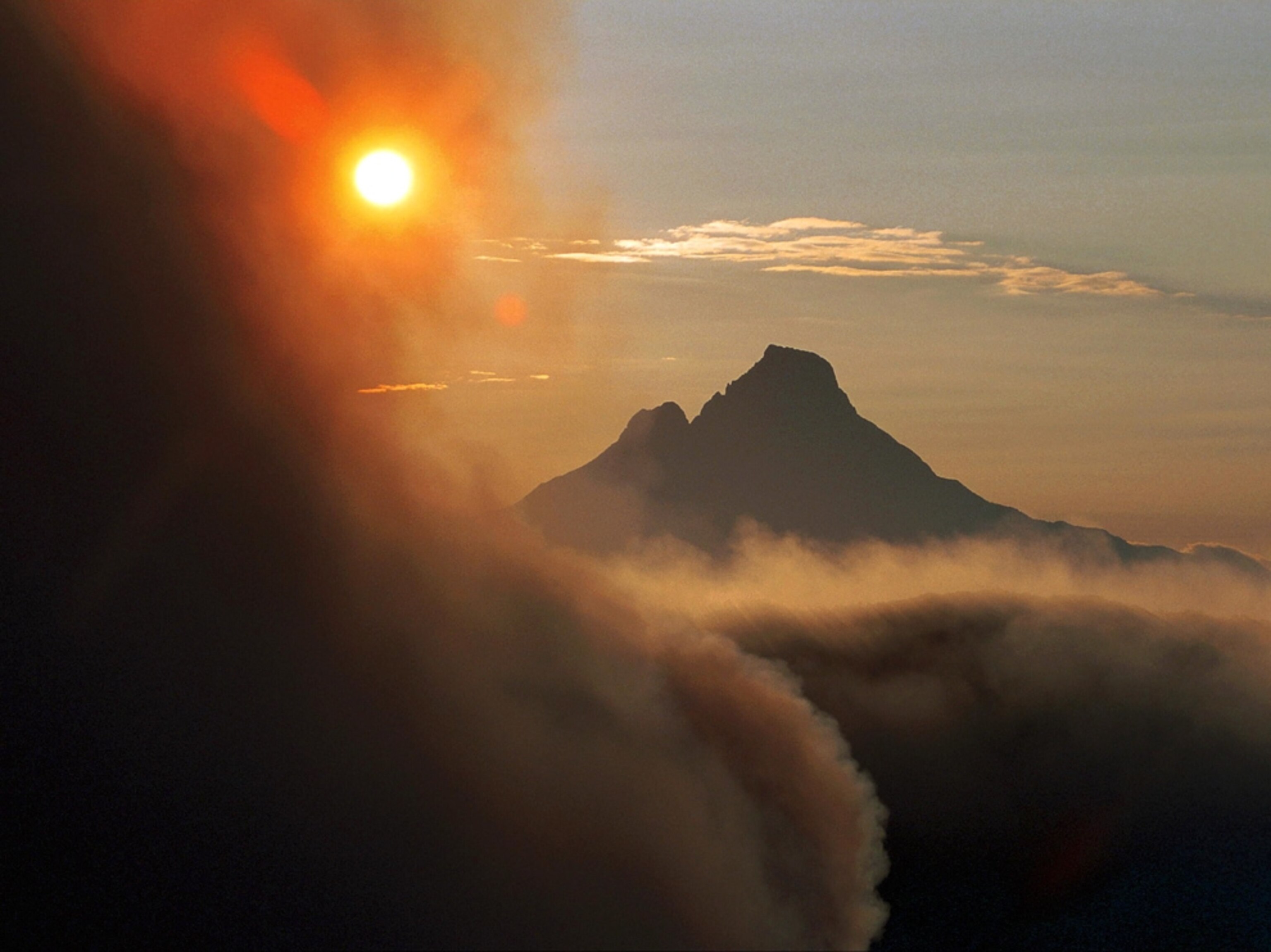 Volcano picture: Nyamulagira in 2003 in Congo, Africa