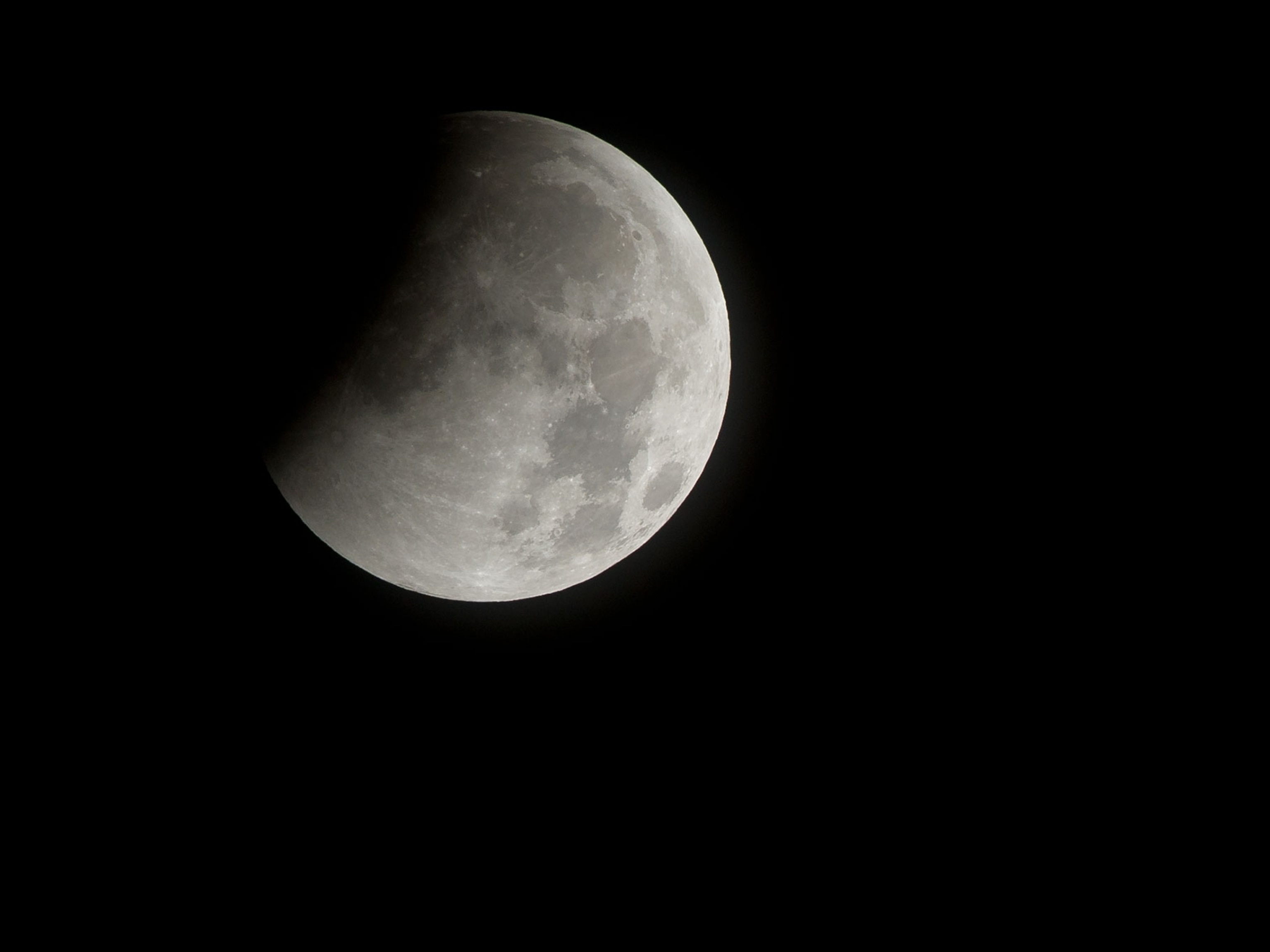 How to watch the ‘super flower blood moon’ eclipse