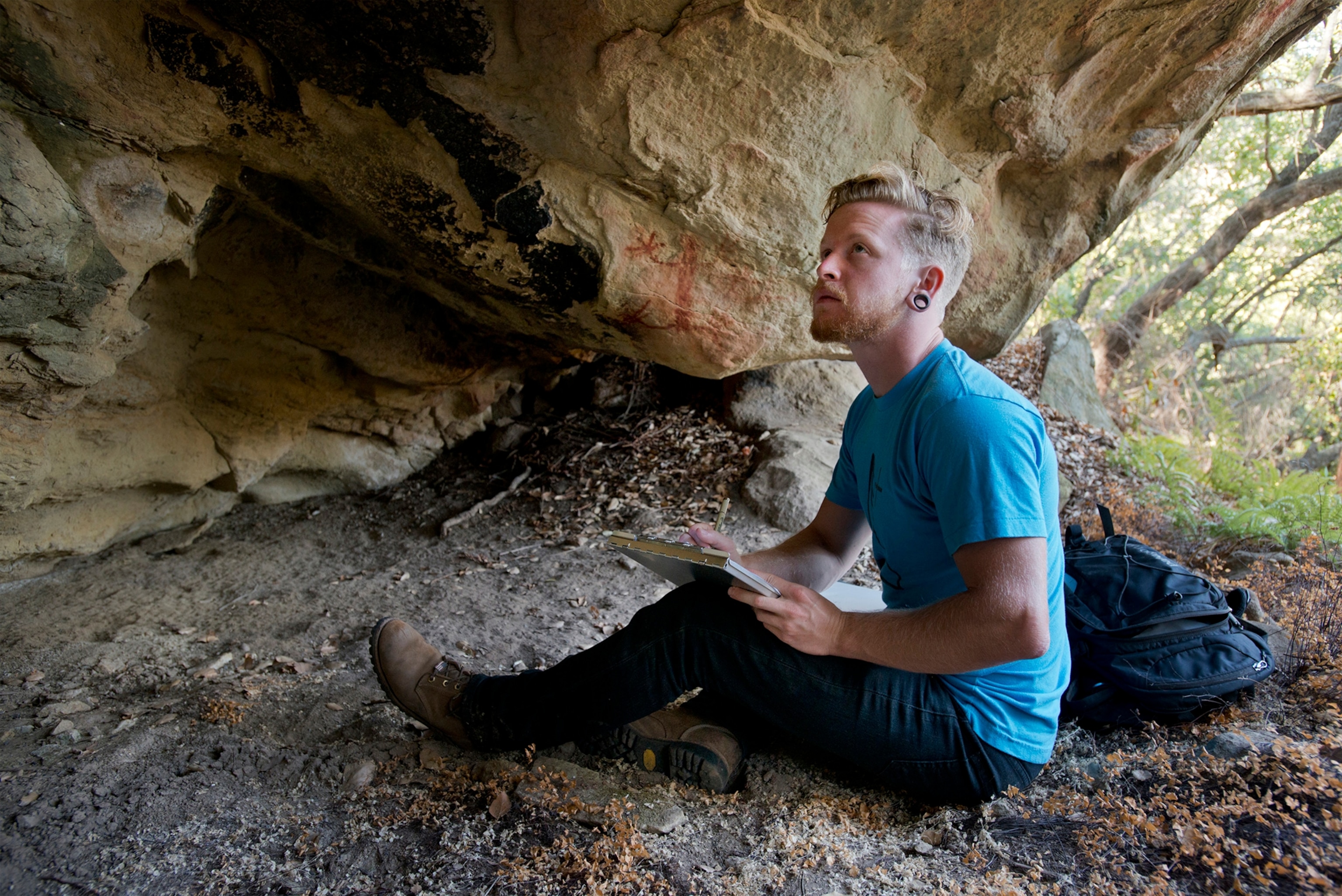 Devlin Gandy filling out paperwork
