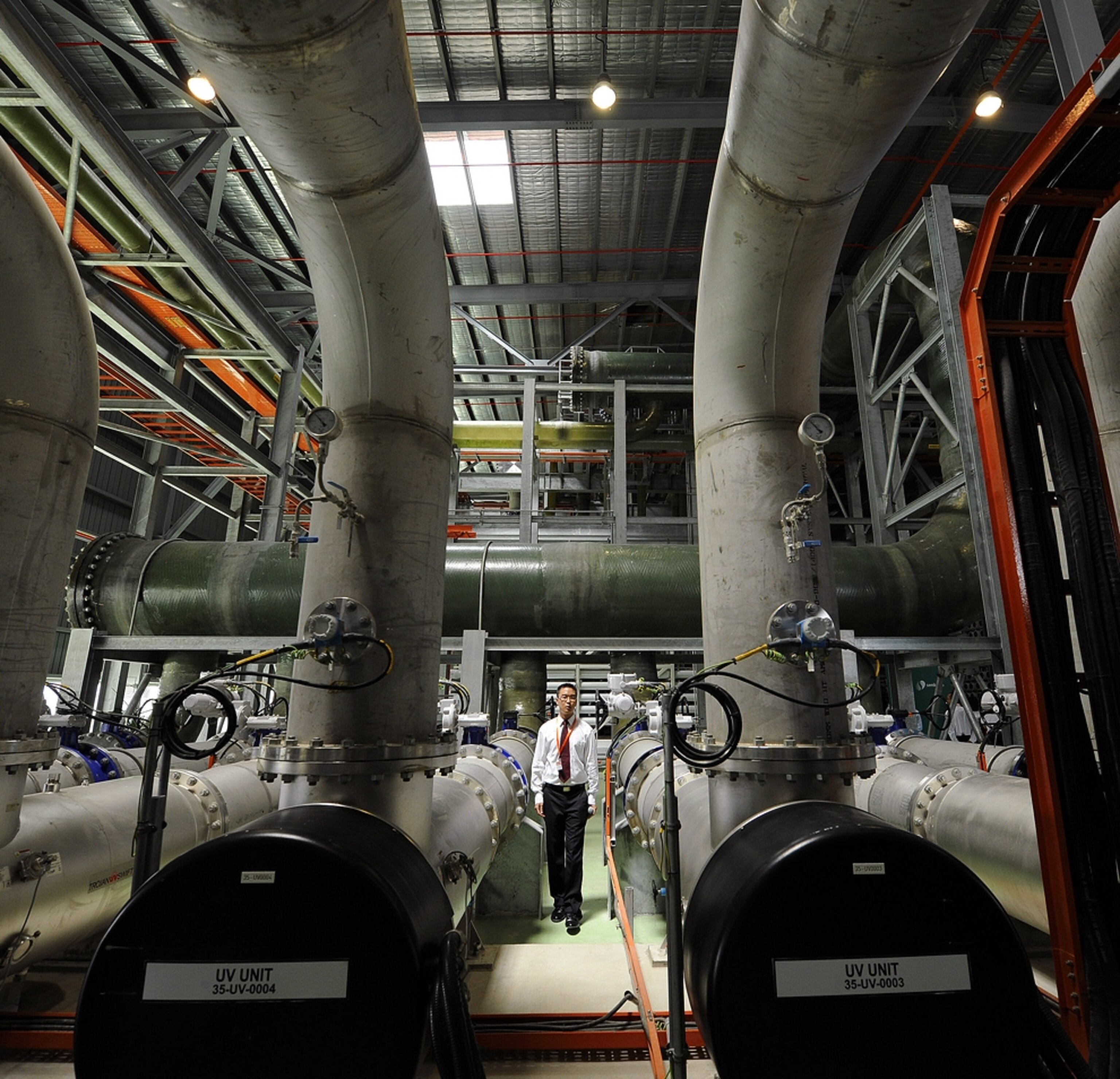 Ultraviolet disinfection pipes used in the treatment of recycled water