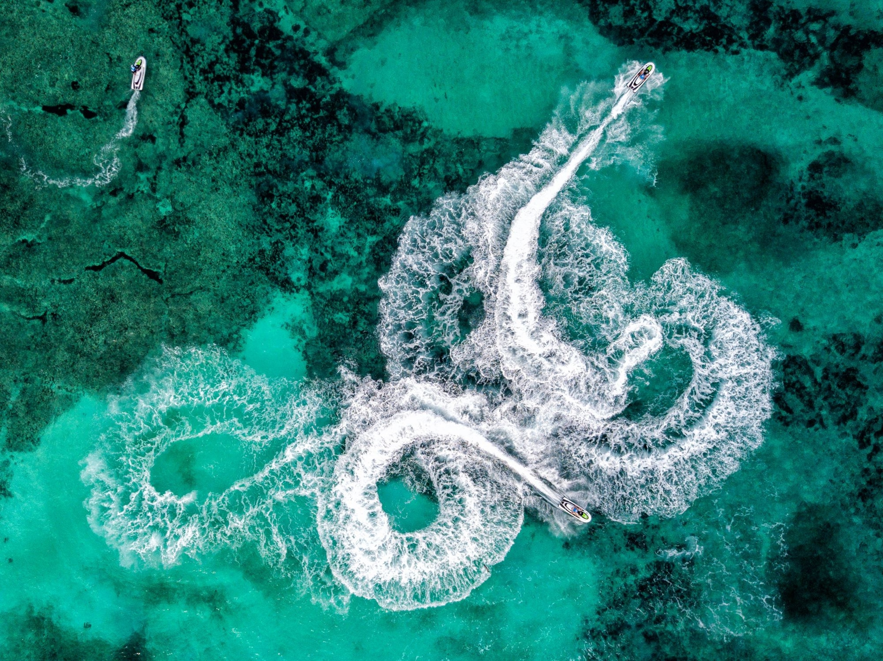 jetskis in the waters off Playa del Carmen