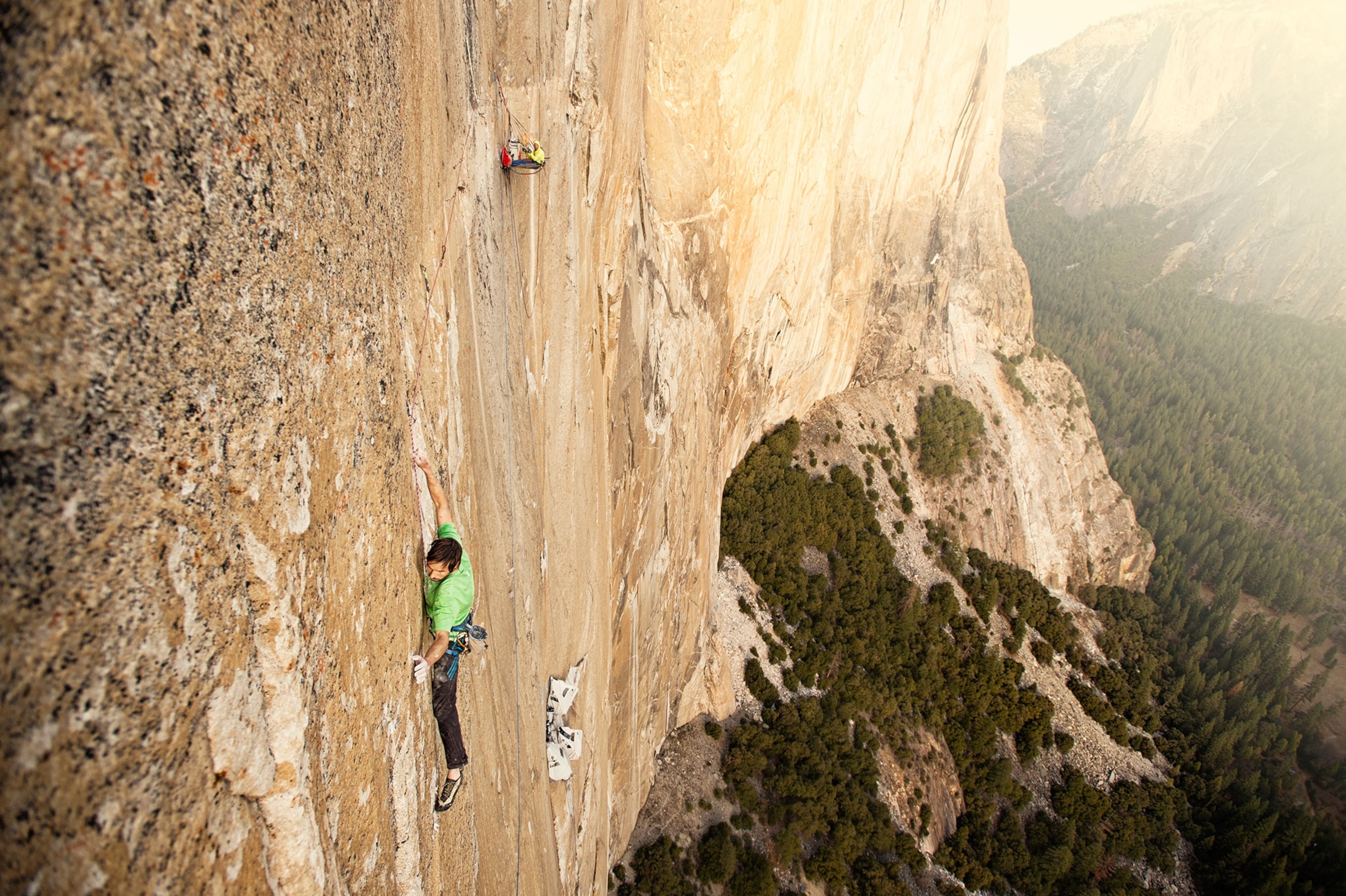 climber Kevin Jorgeson climbing the Dawn Wall in Yosemite National Park