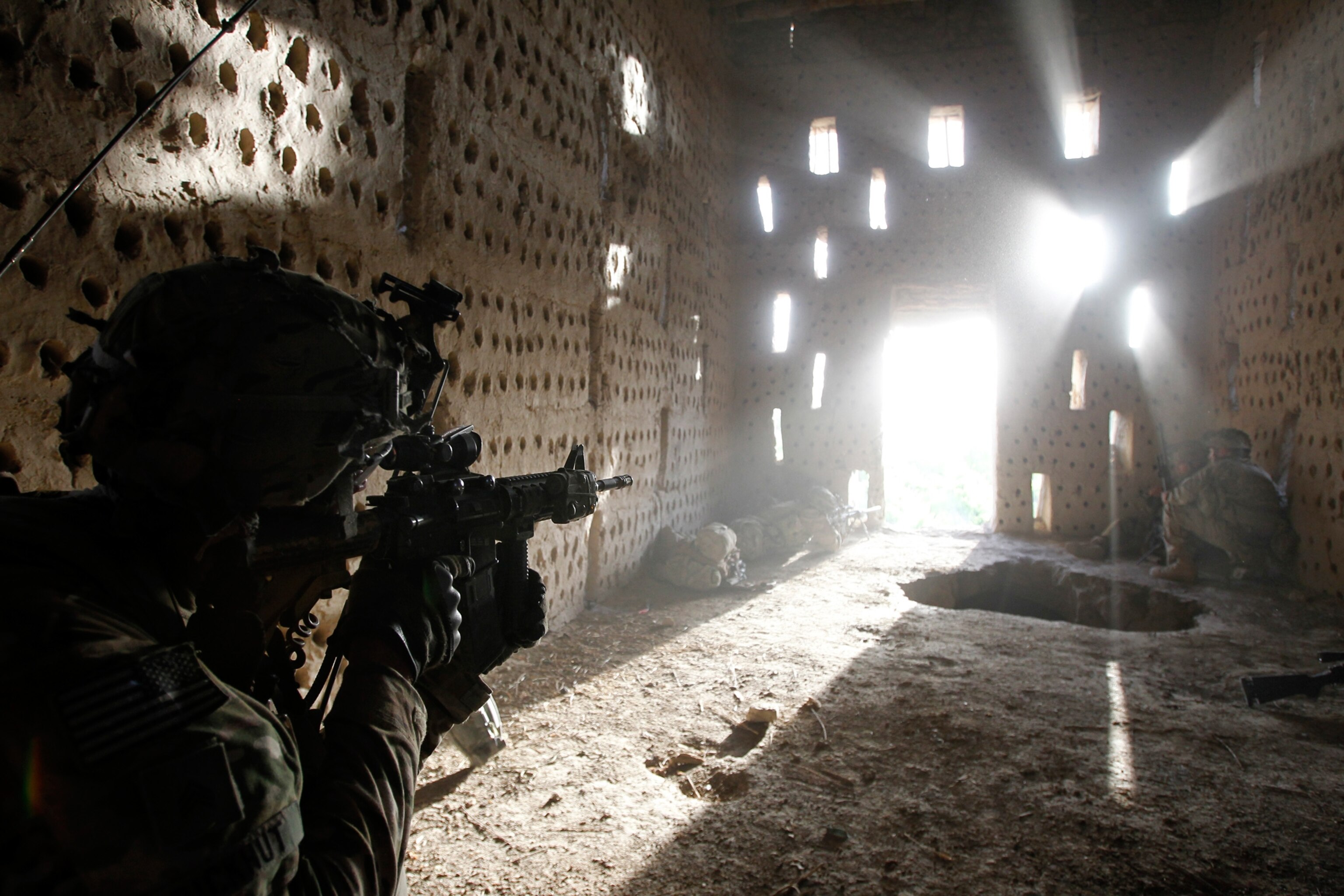 U.S. soldier picture (Afghanistan) -- for gallery of best news pictures of April 2012