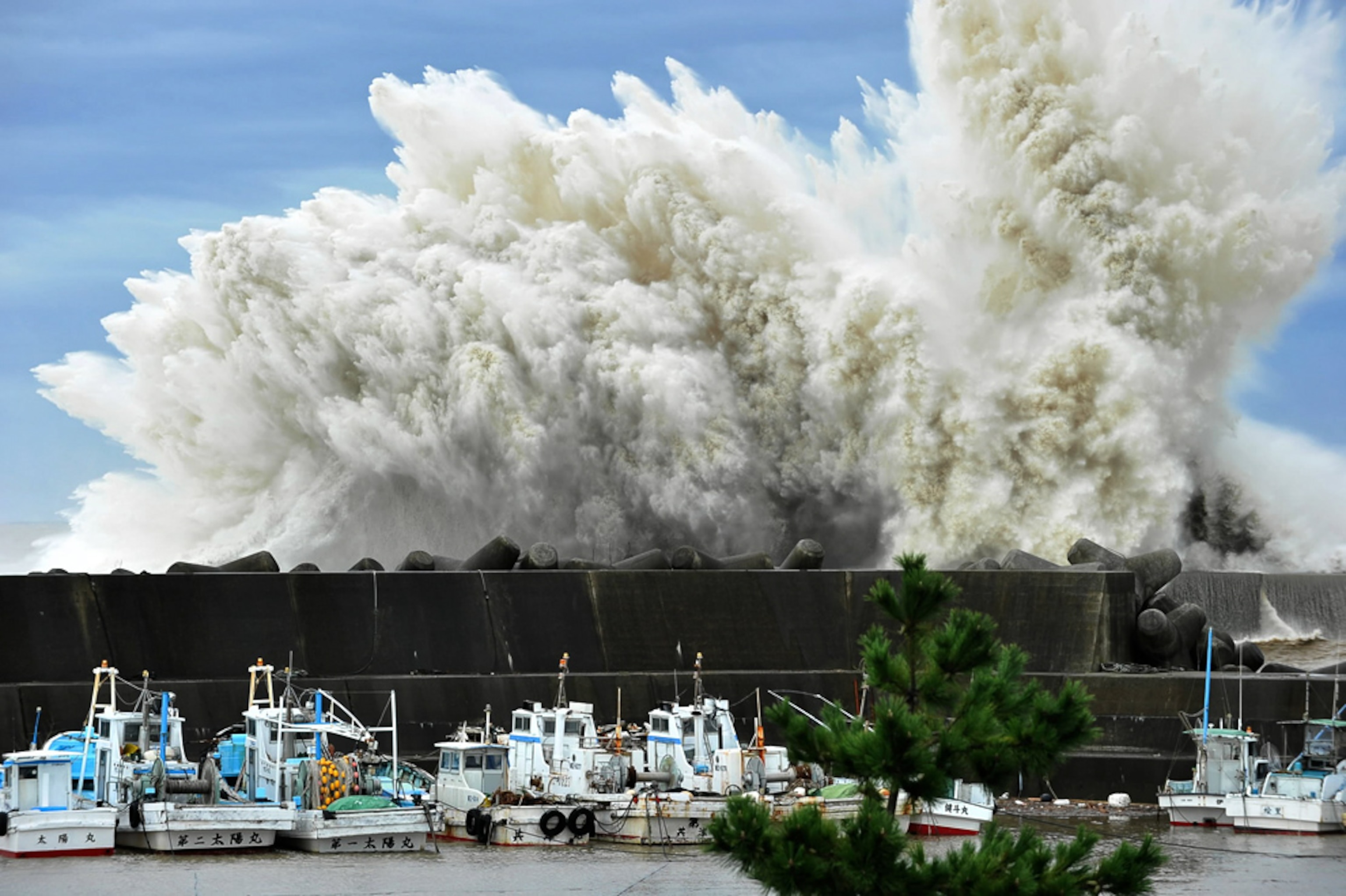 Typhoon picture: waves surging over breakwater in Japan -- for best pictures of September photo gallery