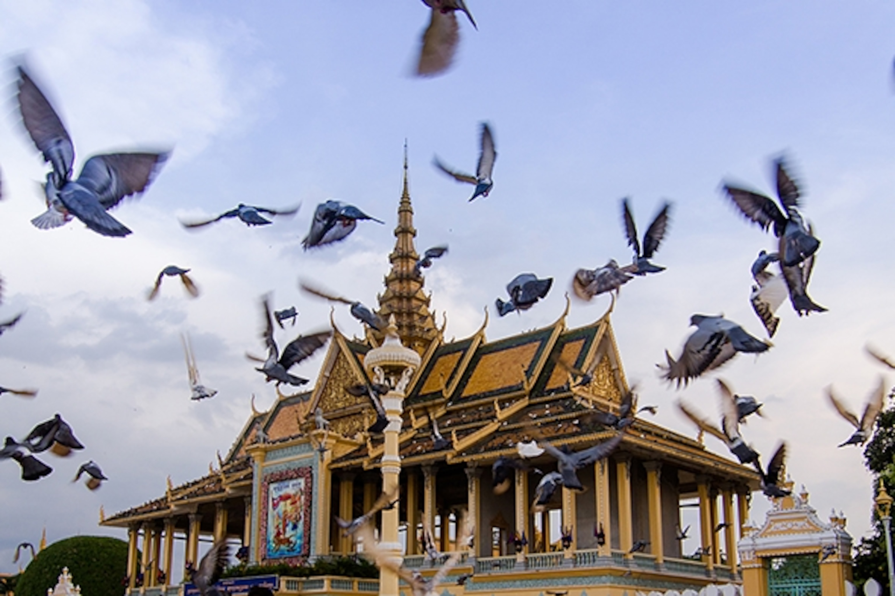 The Royal Palace has been occupied by the Kings of Cambodia since the 1860s (with a short interruption during the Khmer Rouge era). (Photograph by Hannah Reyes)