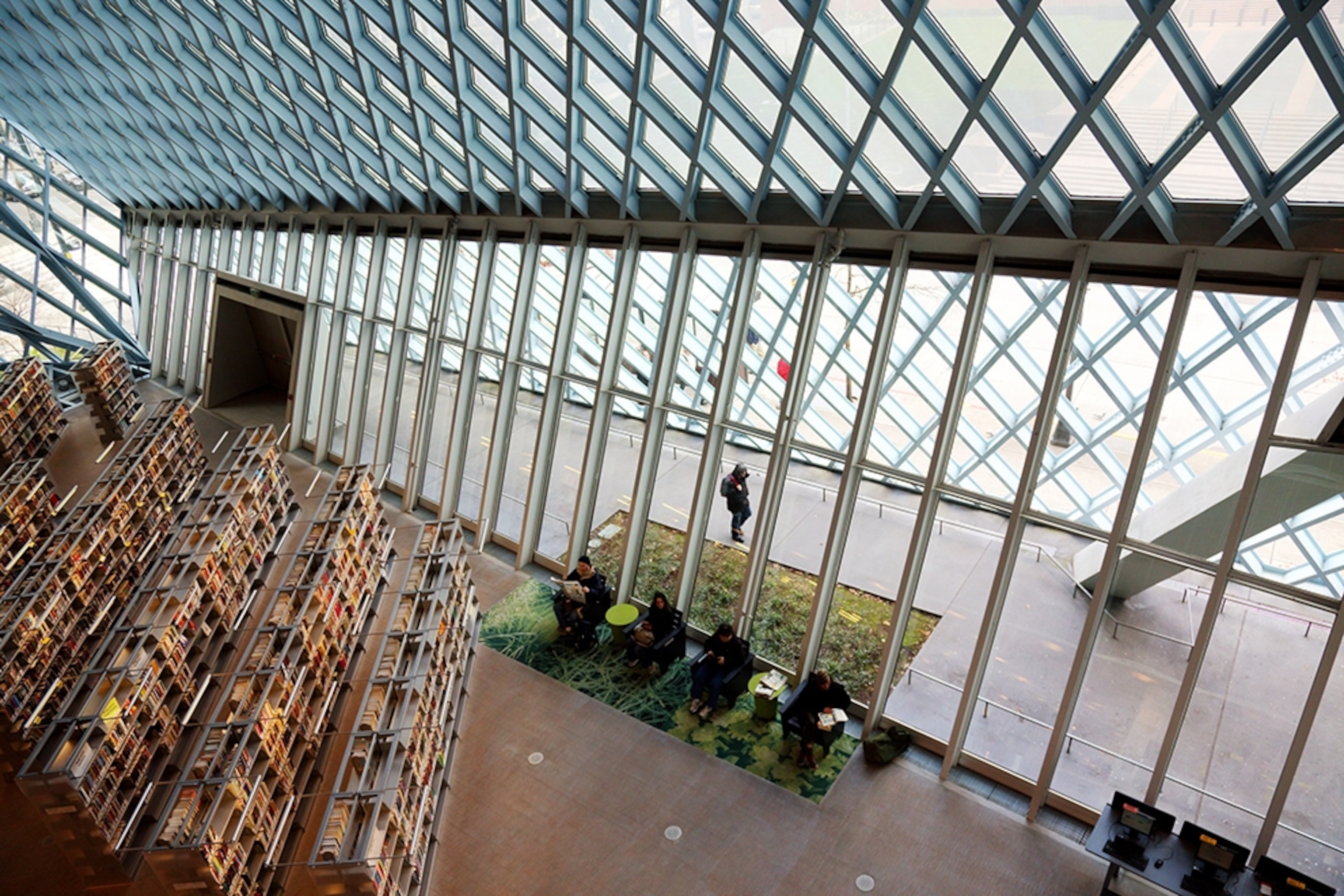 window-filled wall at Seattle Public Library, Washington