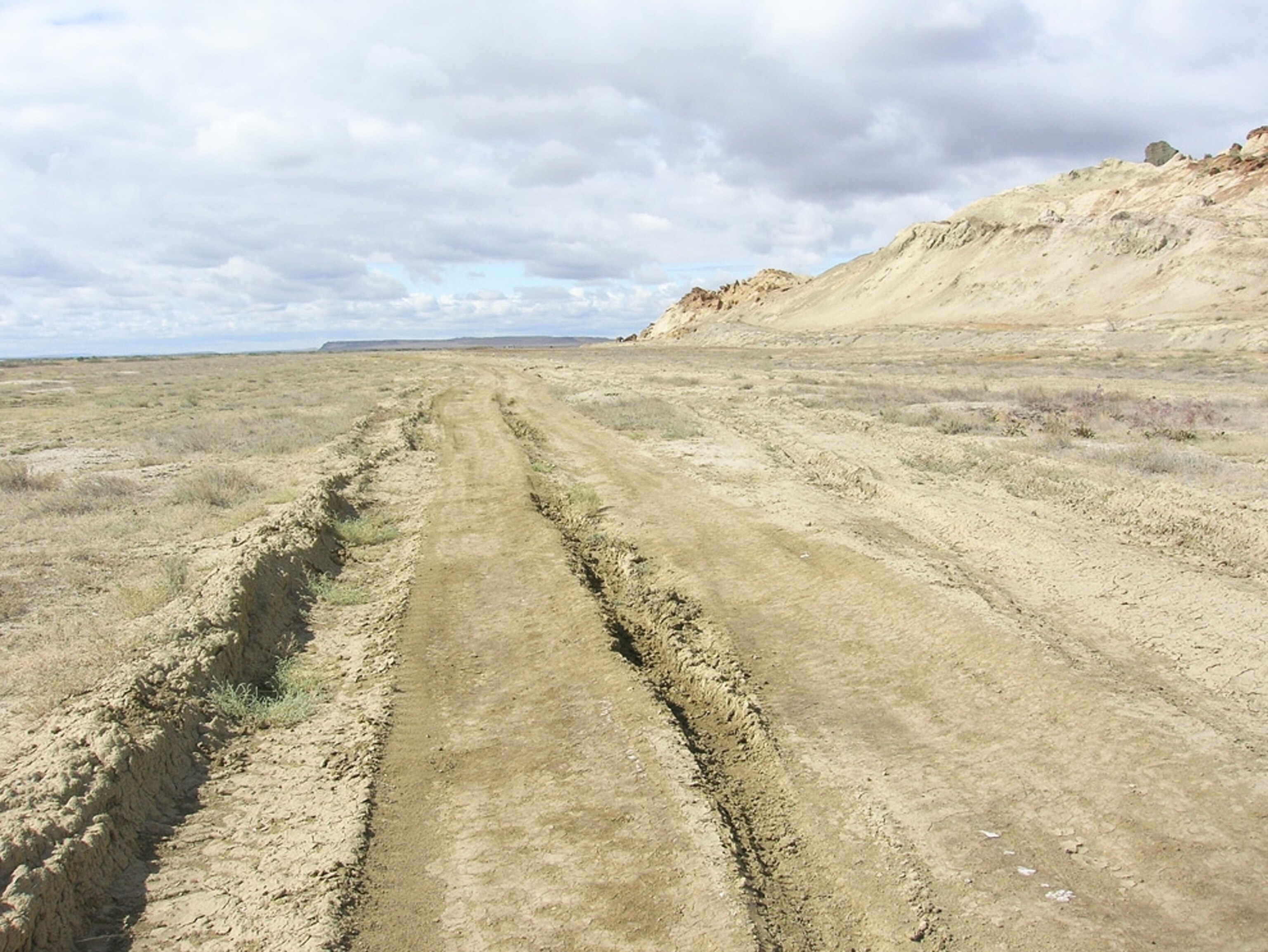 A deserted dirt road