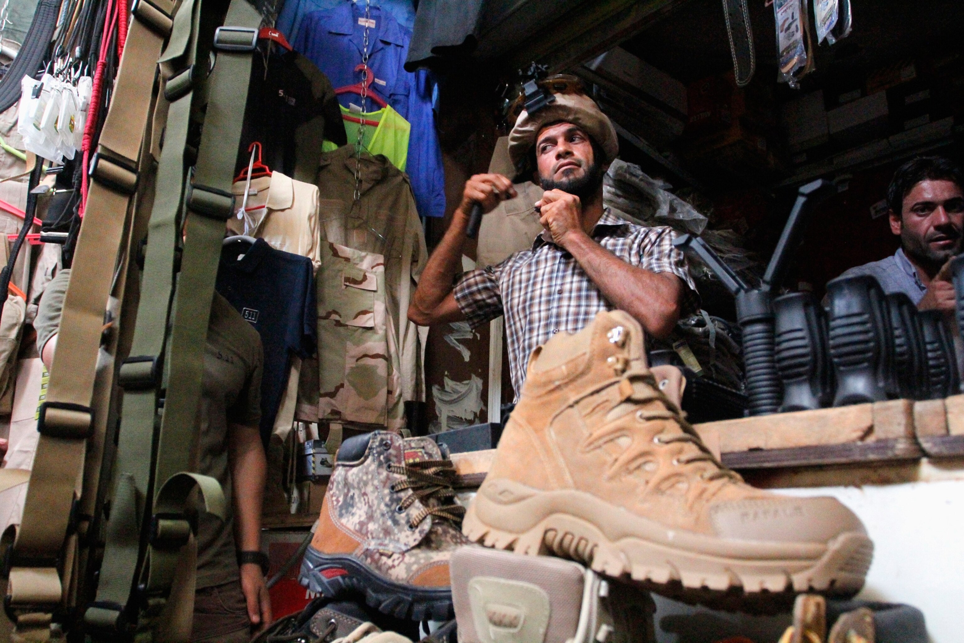 Iraqi Shiite tribal fighters.