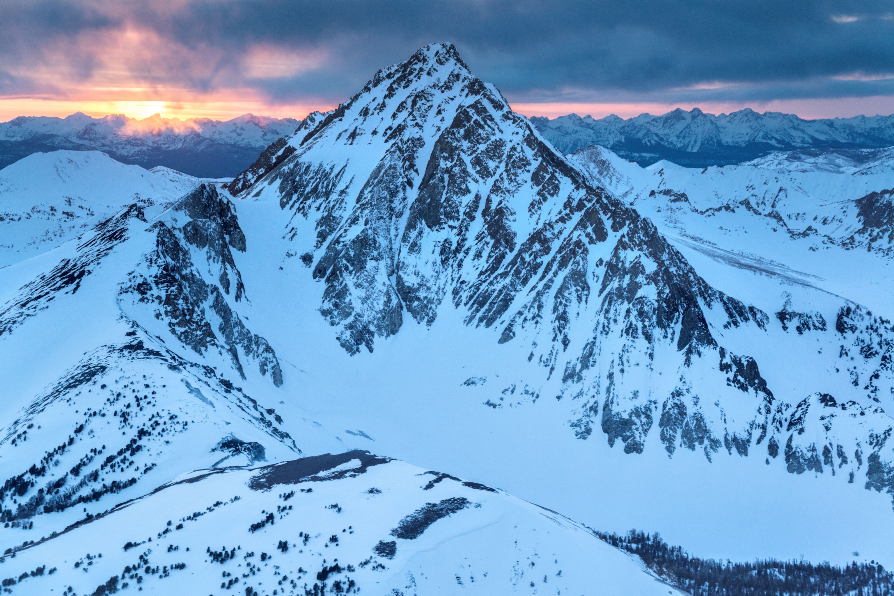 the Sawtooth mountains in Idaho