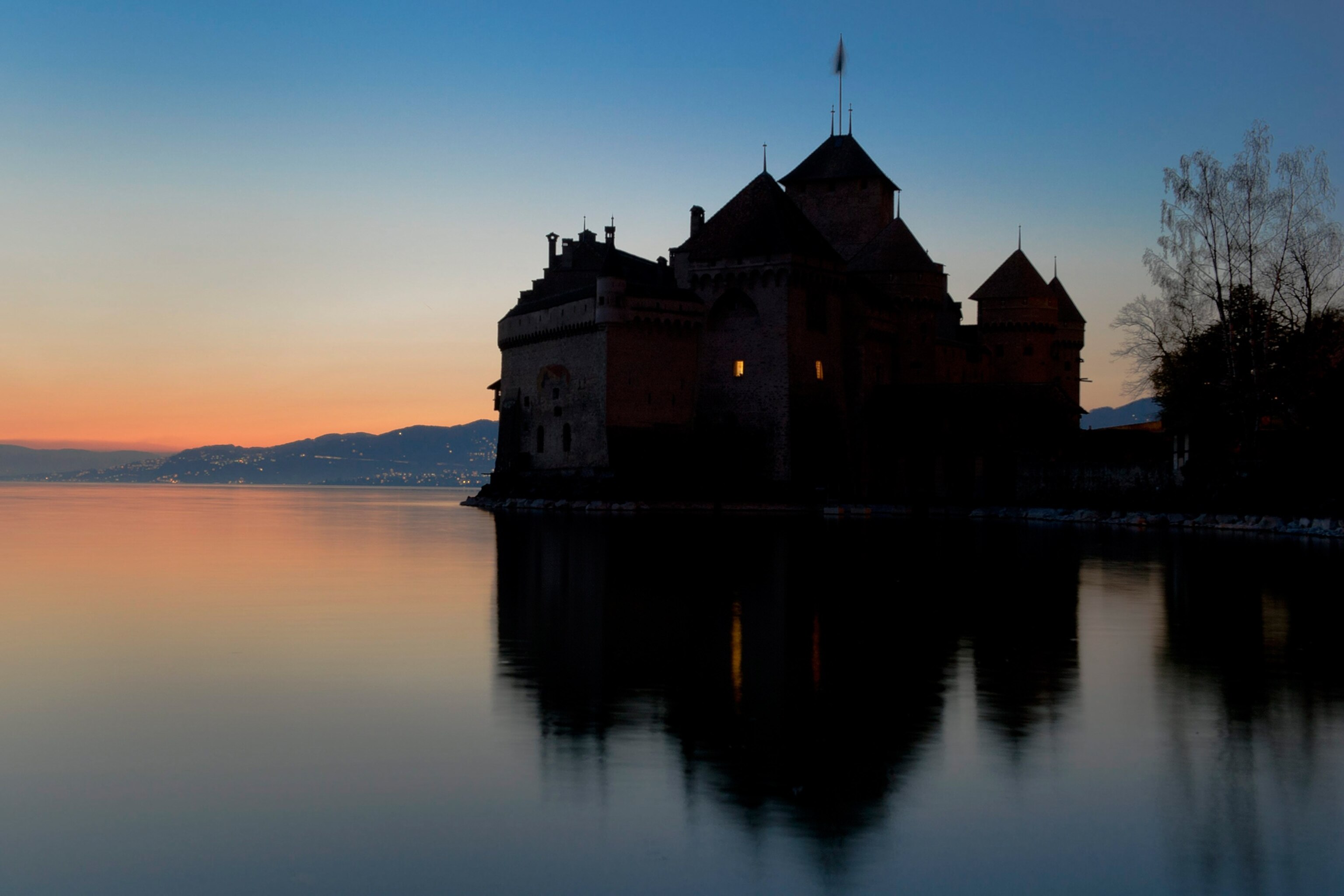 Picture of Chillon Castle in Switzerland during Earth Hour