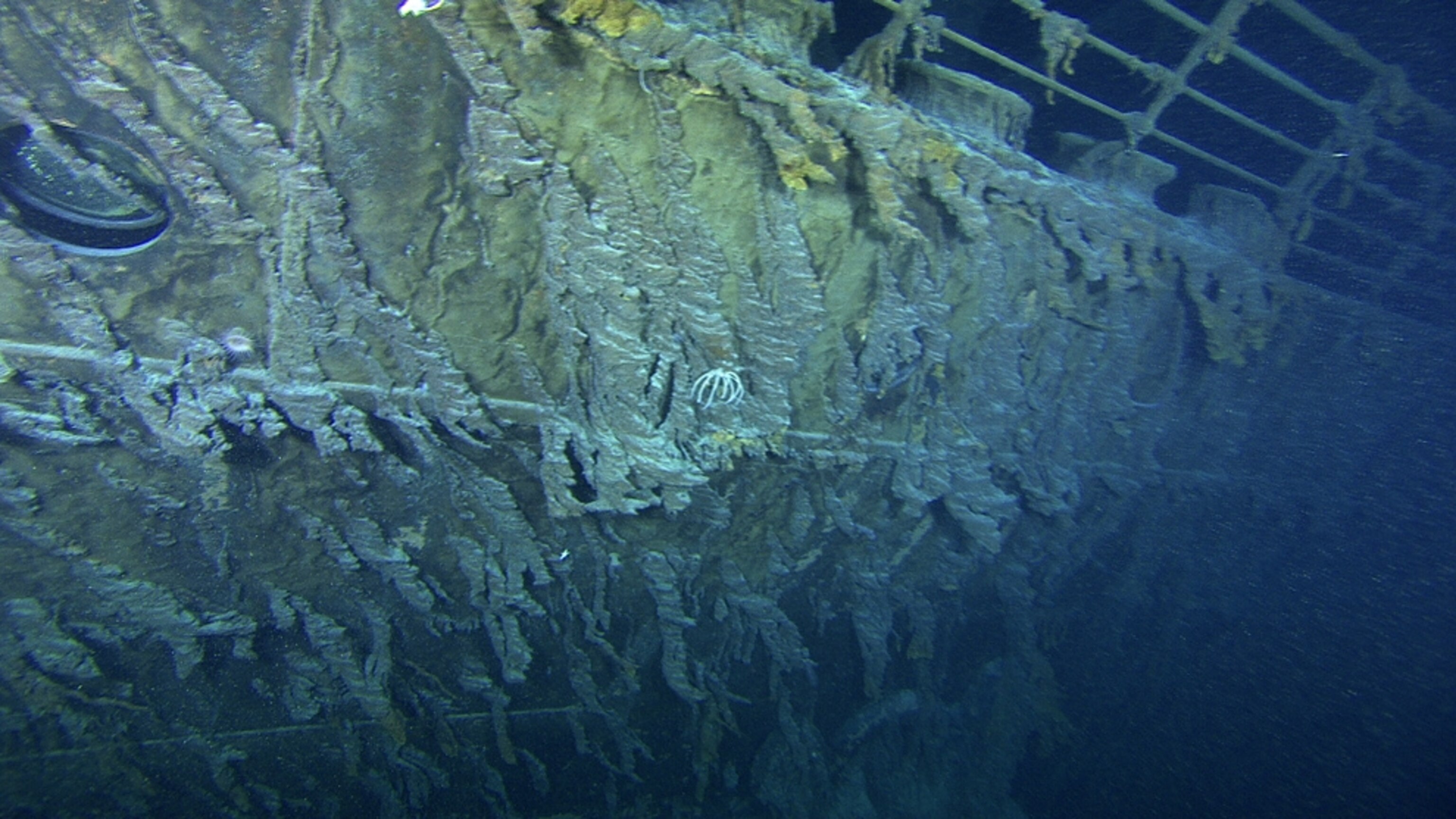 New picture of a porthole on Titanic released around the 25th anniversary of the shipwreck's rediscovery.