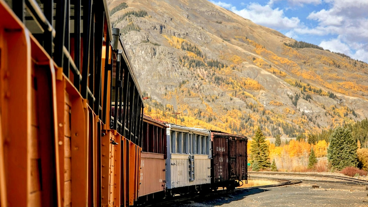5 of the best new U.S. rail trips