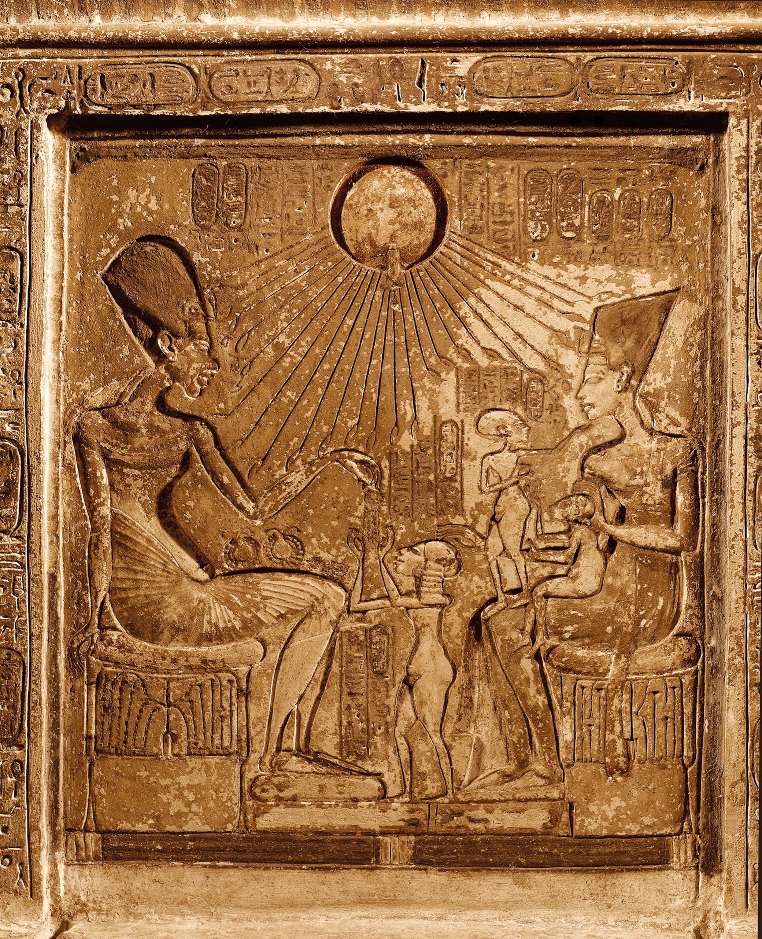 As Aten shines upon them, Pharaoh and Nefertiti play with three of their daughters. Prior to Akhenaten’s reign, it was unusual to portray royal families’ intimate moments, unlike in this 14th-century B.C. image.