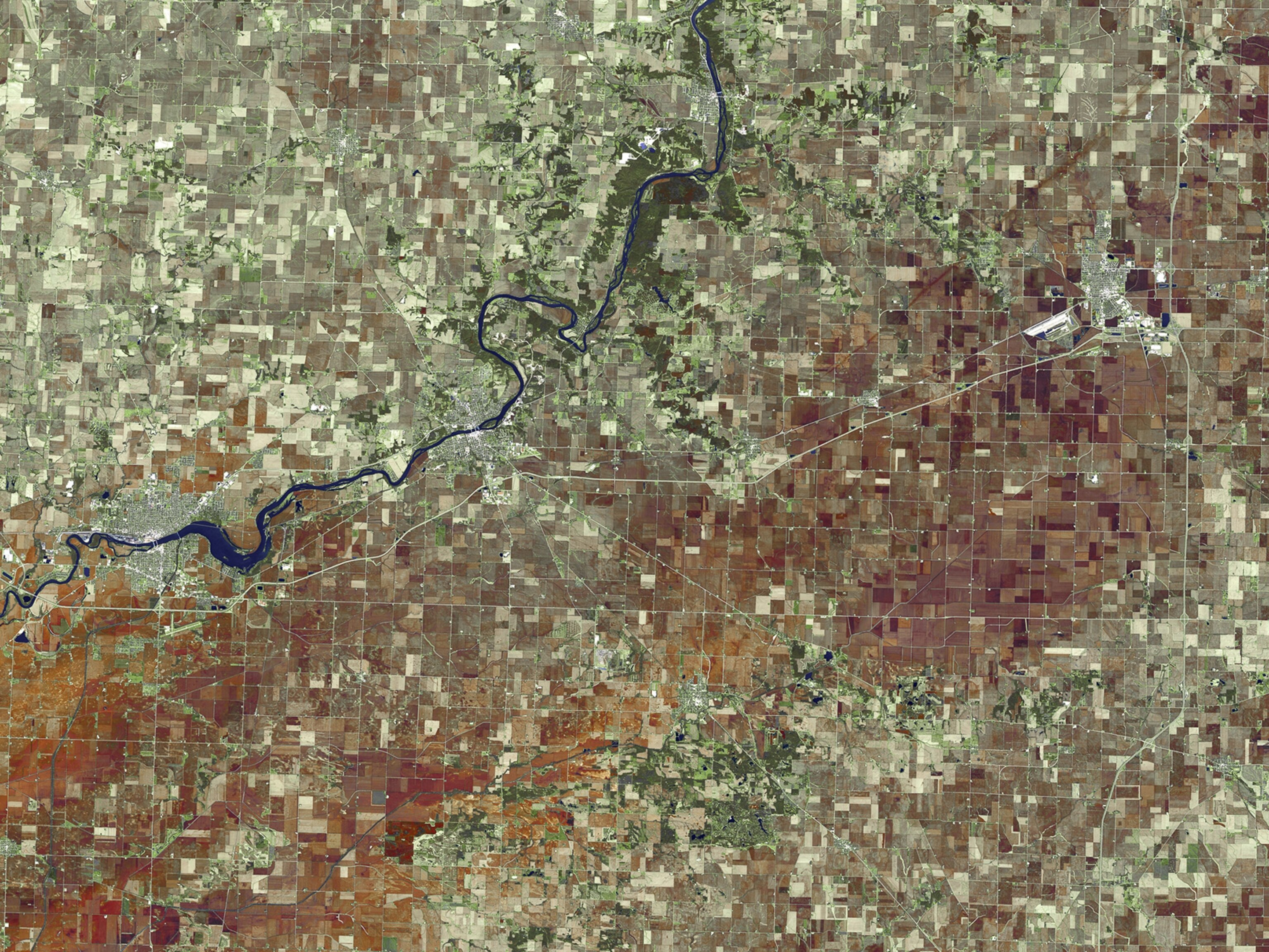 the tornado path in Illinois taken from above