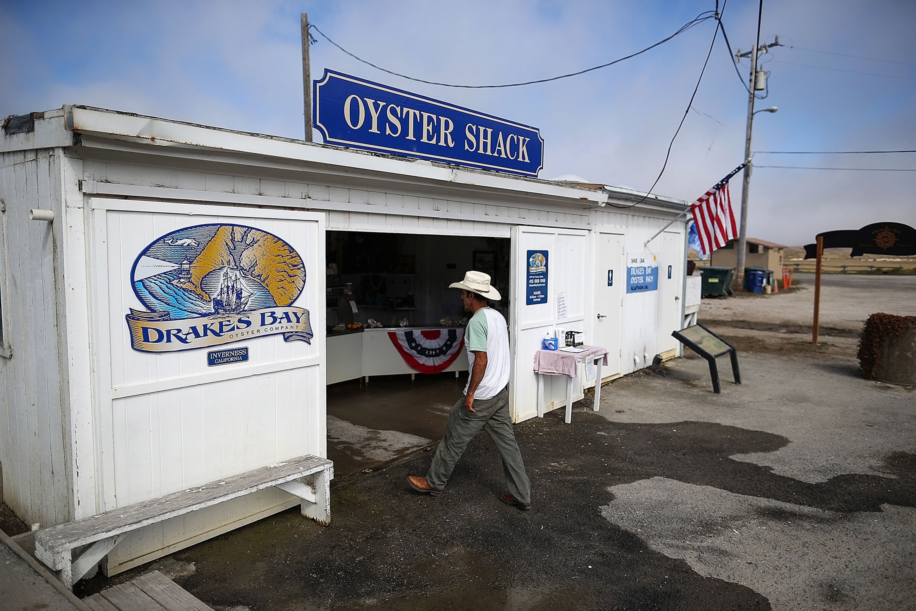 a customer entering Drakes Bay Oyster Co