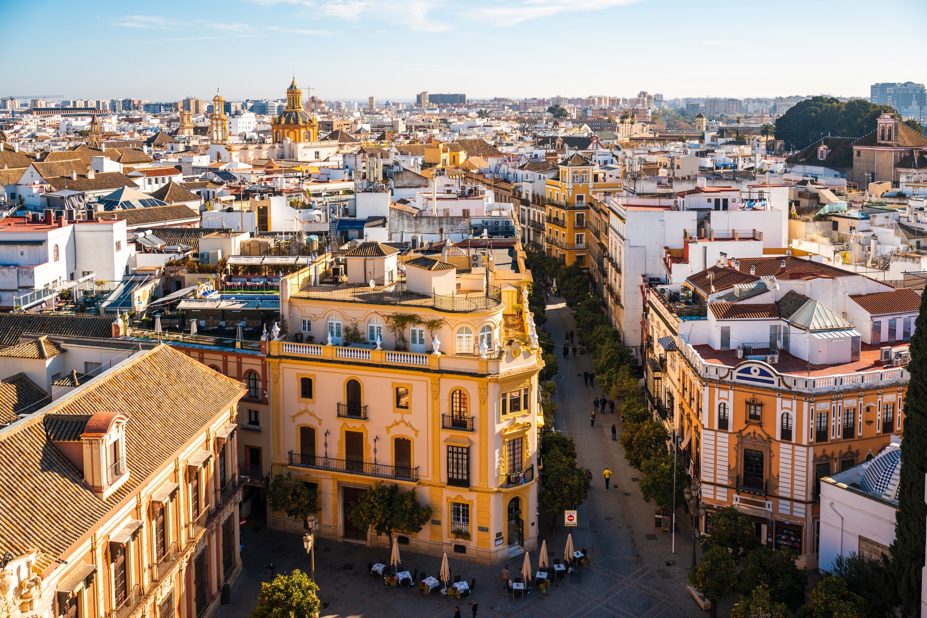 Birdseye view of Seville, lots of city buildings