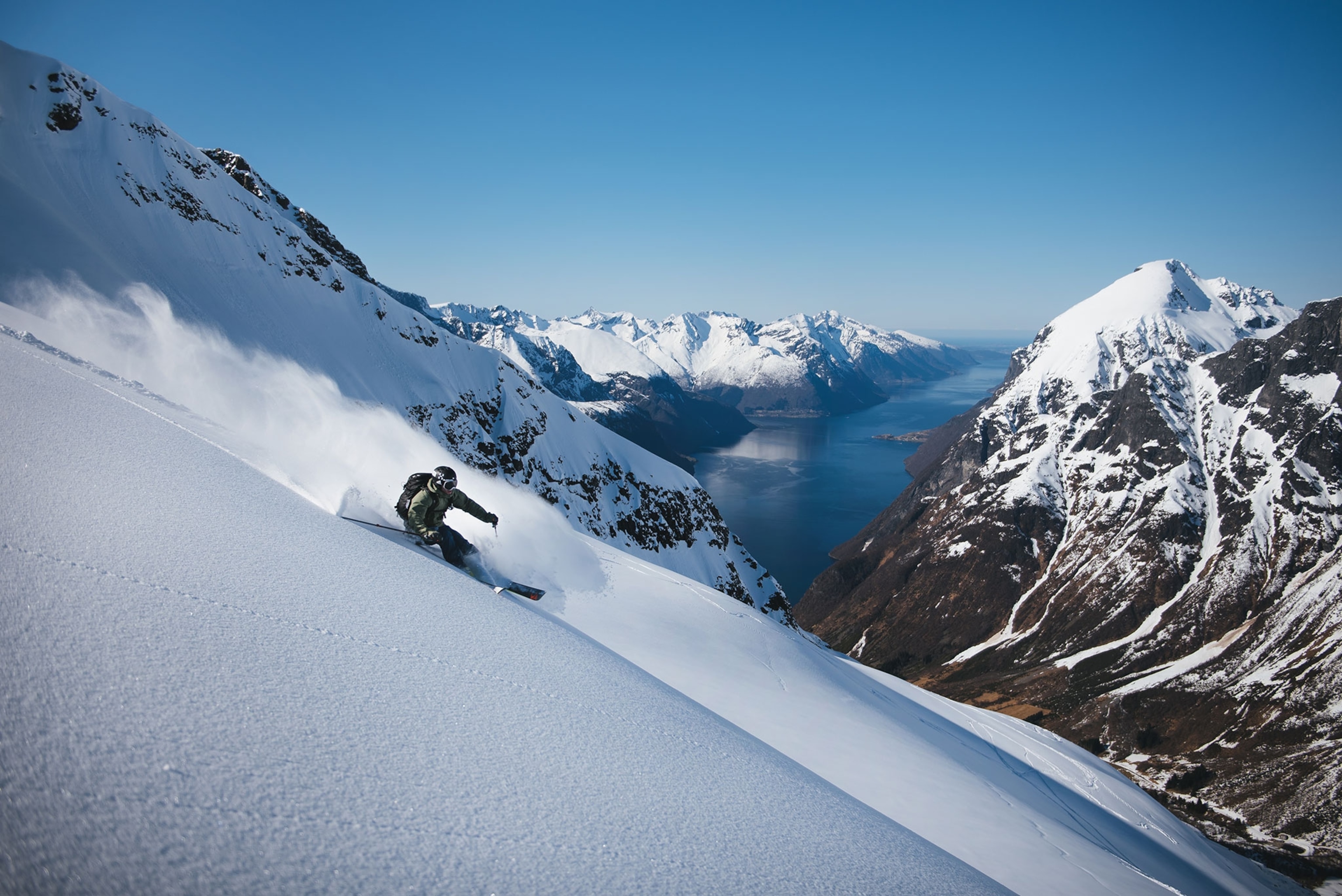 Johan Jonsson skiing in norway