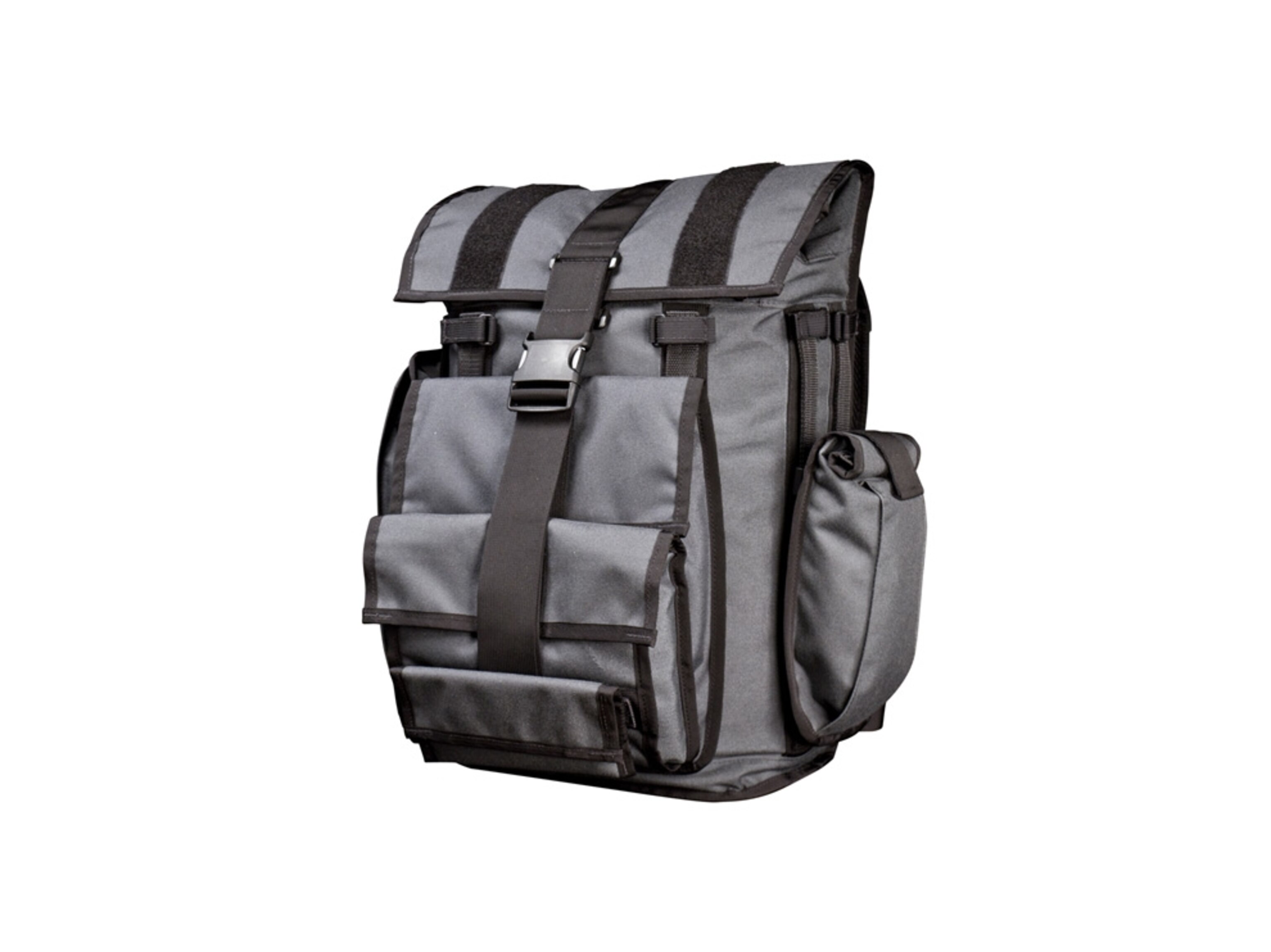 the Mission Workshop R6 Arkiv Field Pack