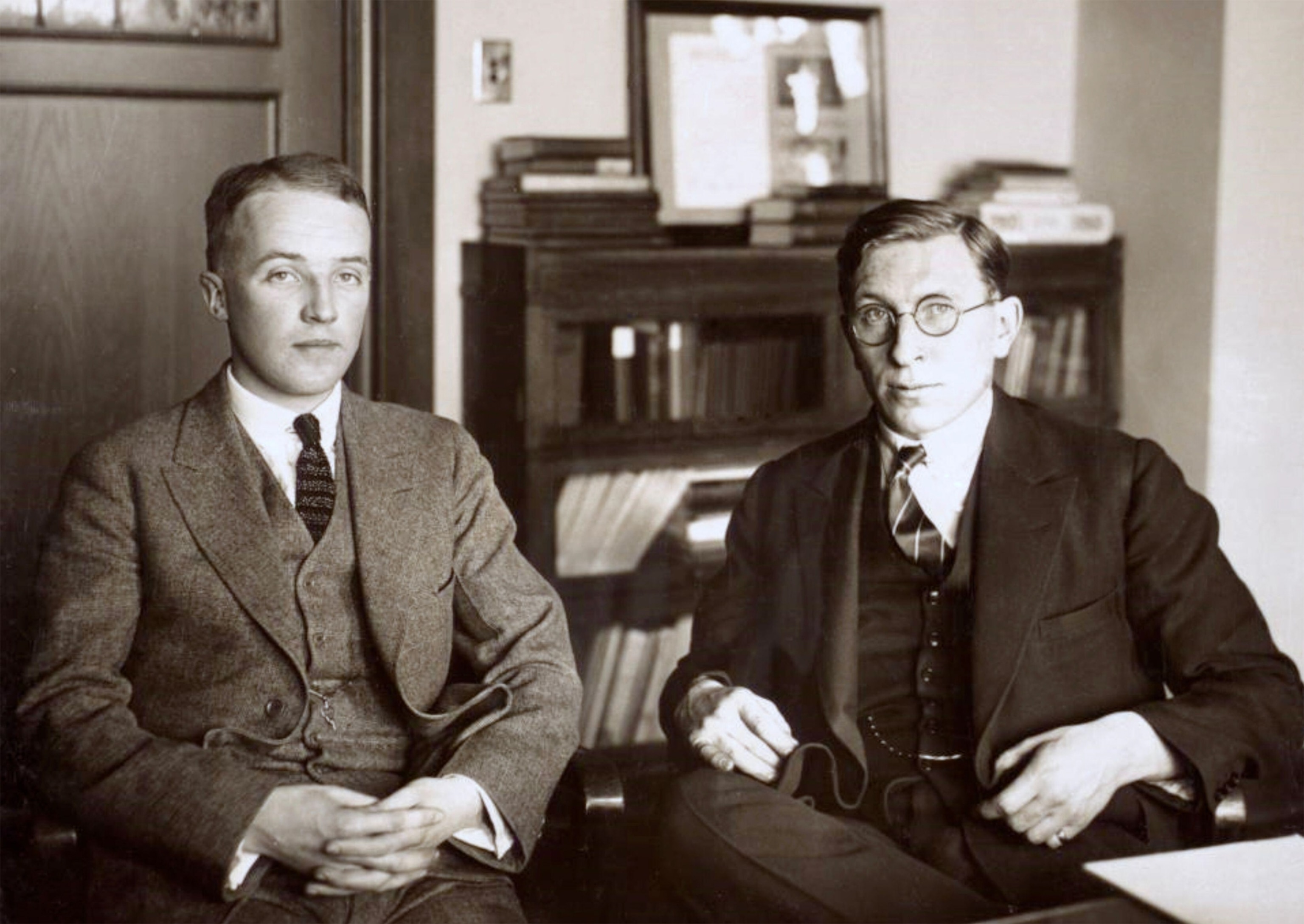 Frederick Banting sat beside Charles Best