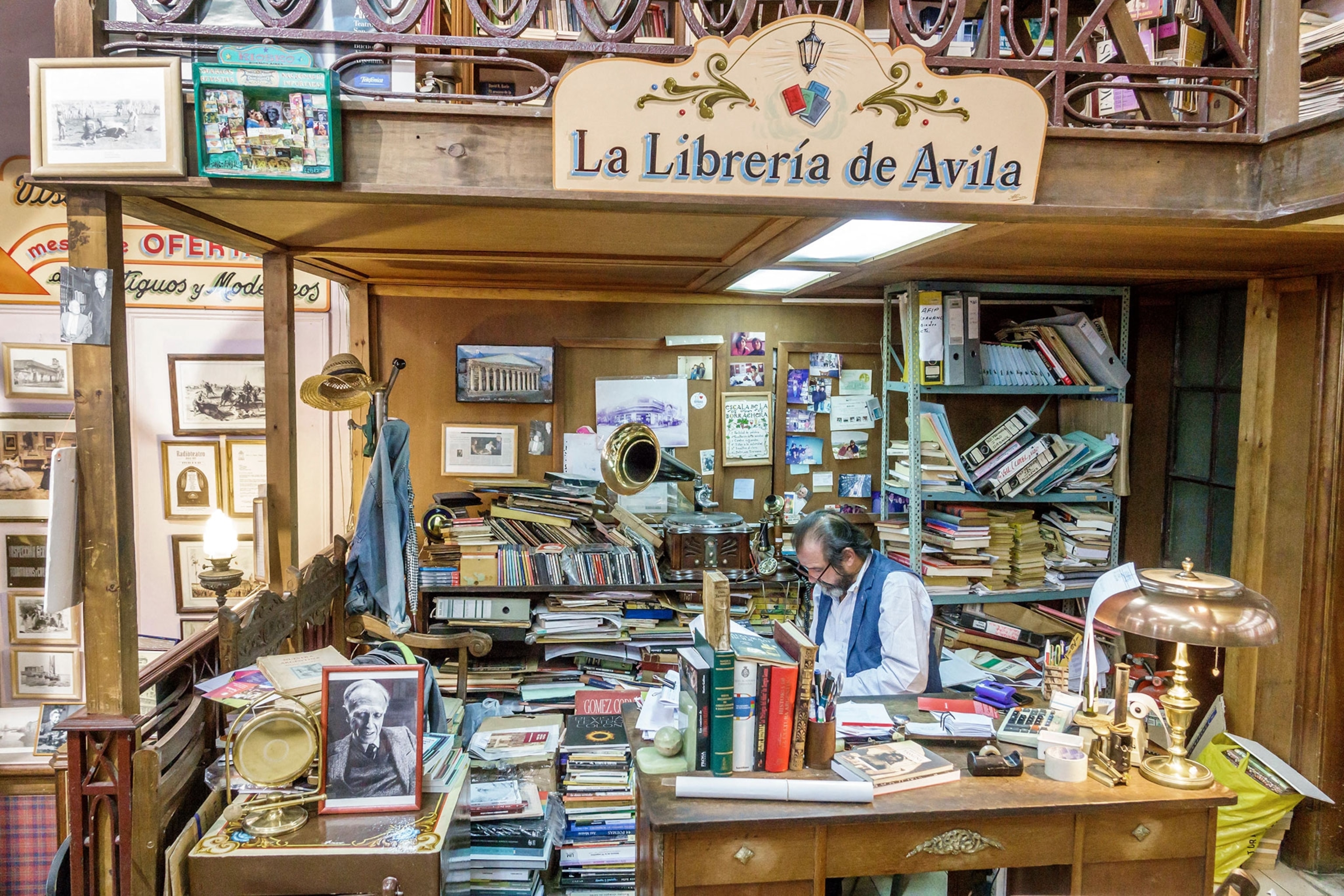 La Libreria de Avila is the oldest bookstore in the city.