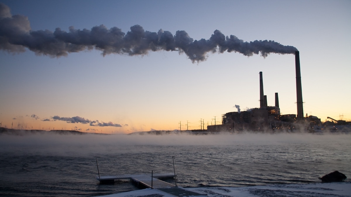 Natural Gas a Weak Weapon Against Climate Change, New Study Asserts