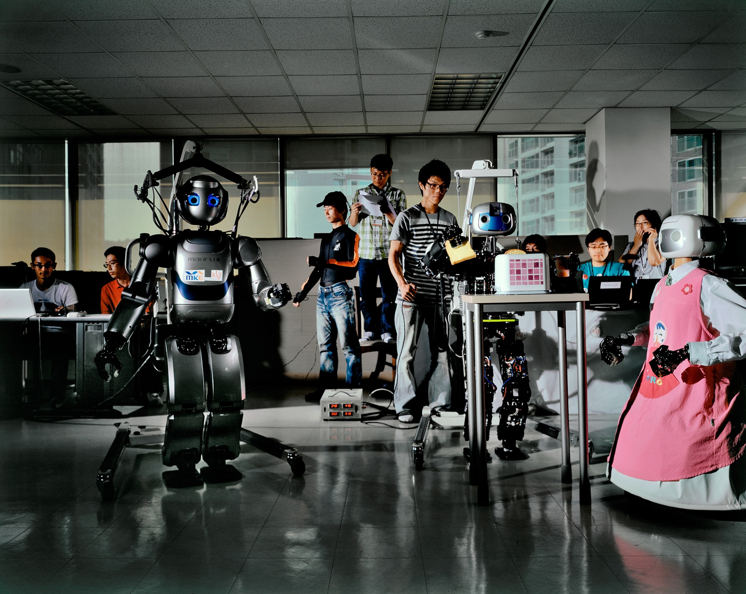 humanoid robots developed to aid families in household tasks