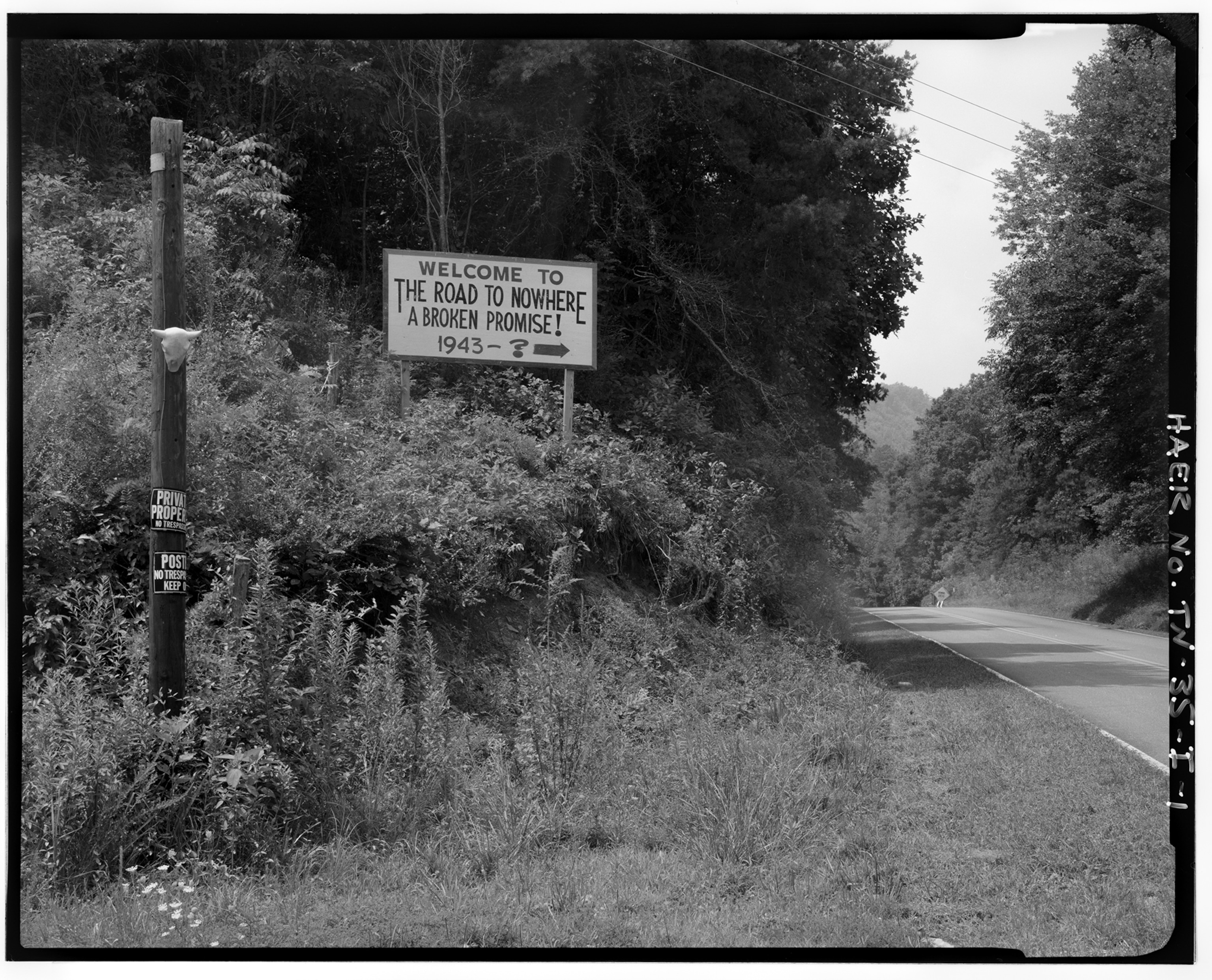 Black and white image of the sign.