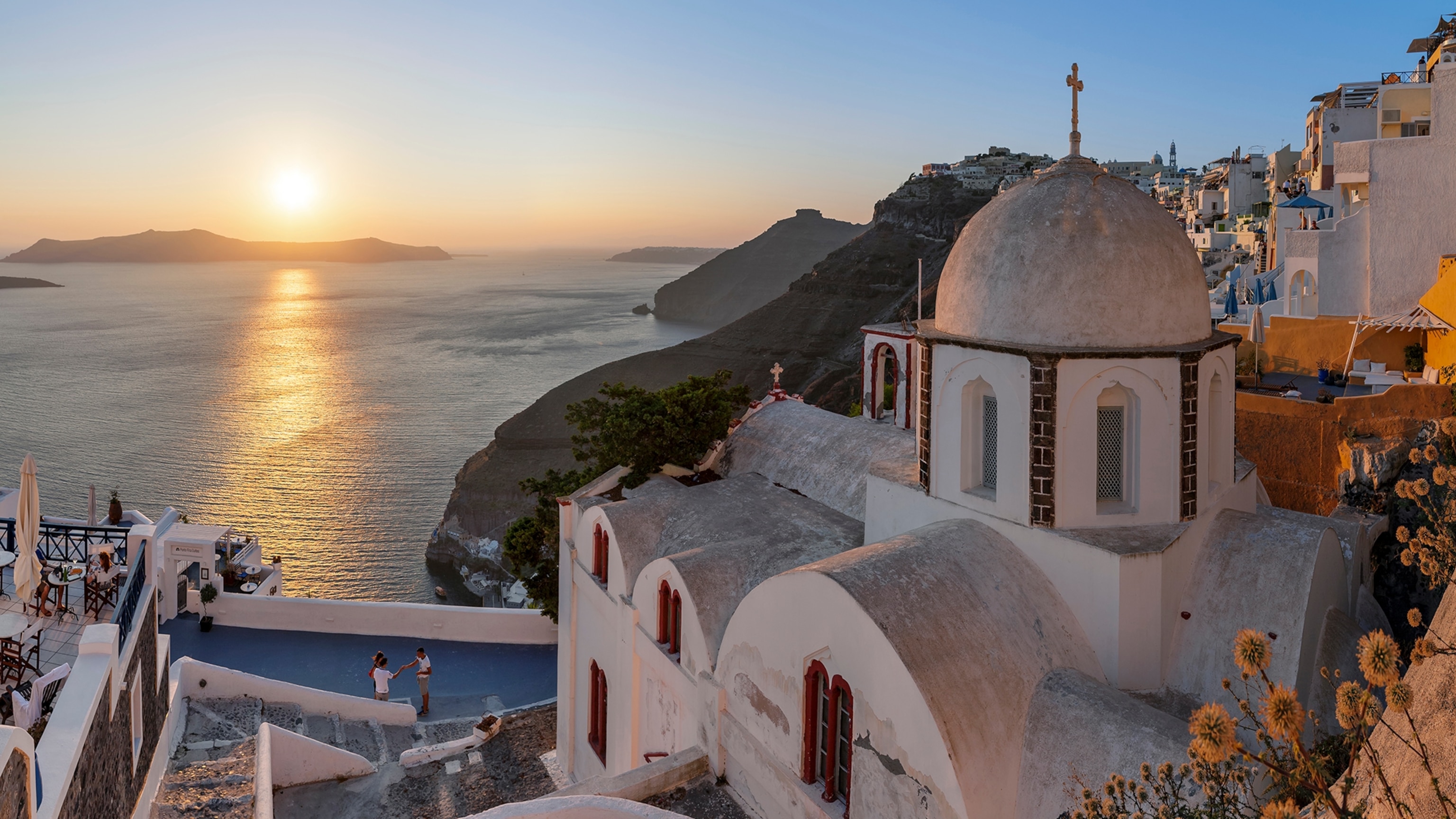Here's how to escape the crowds in Santorini