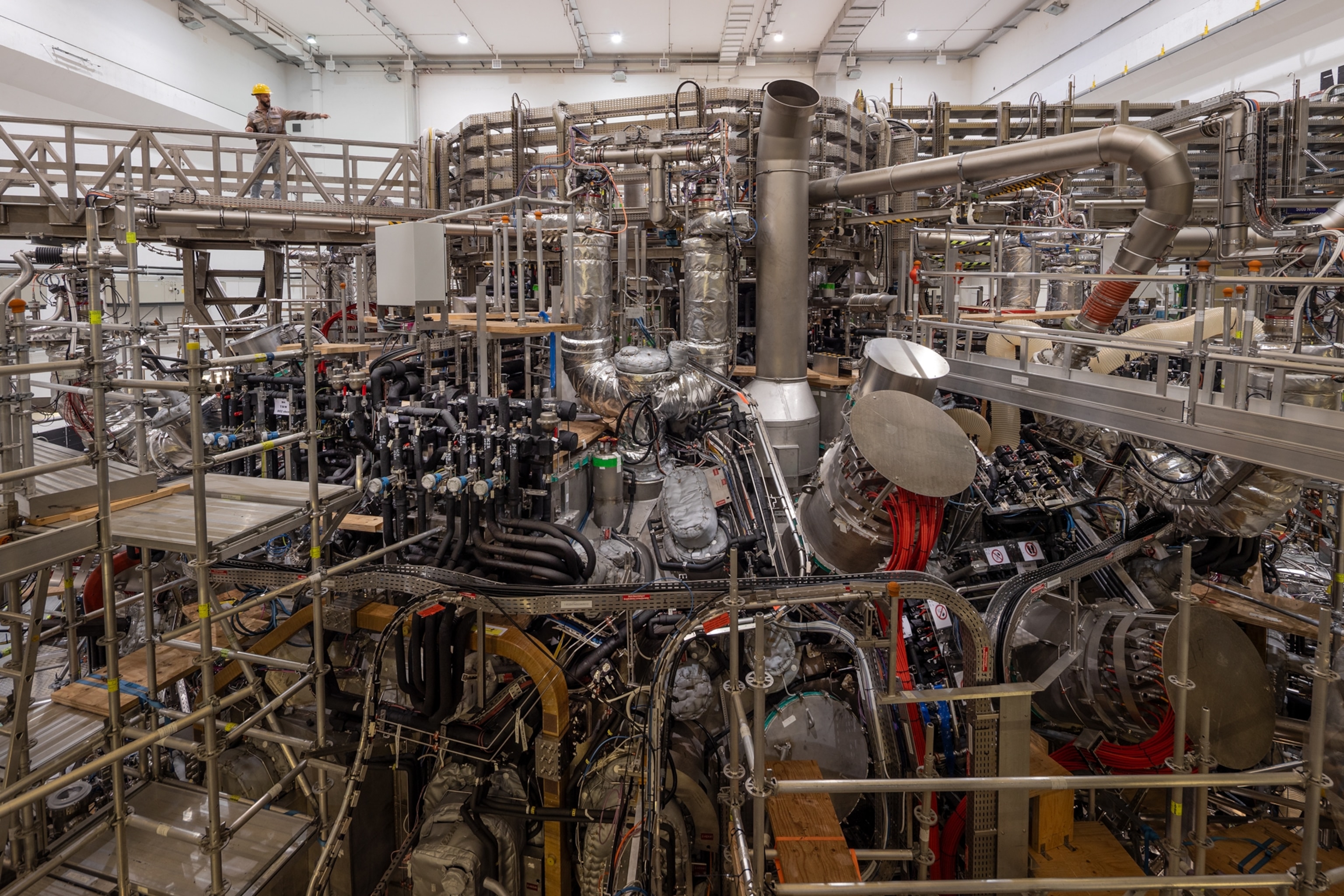 big room with machinery