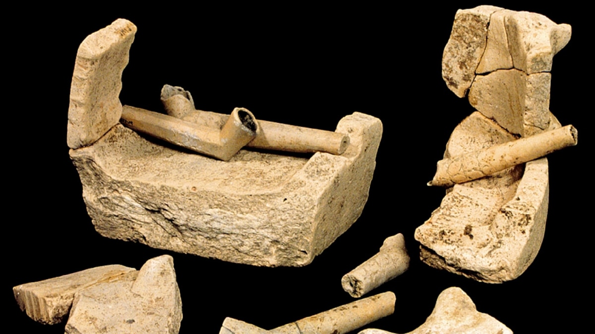 400-Year-Old Personalized Pipes Found at Jamestown
