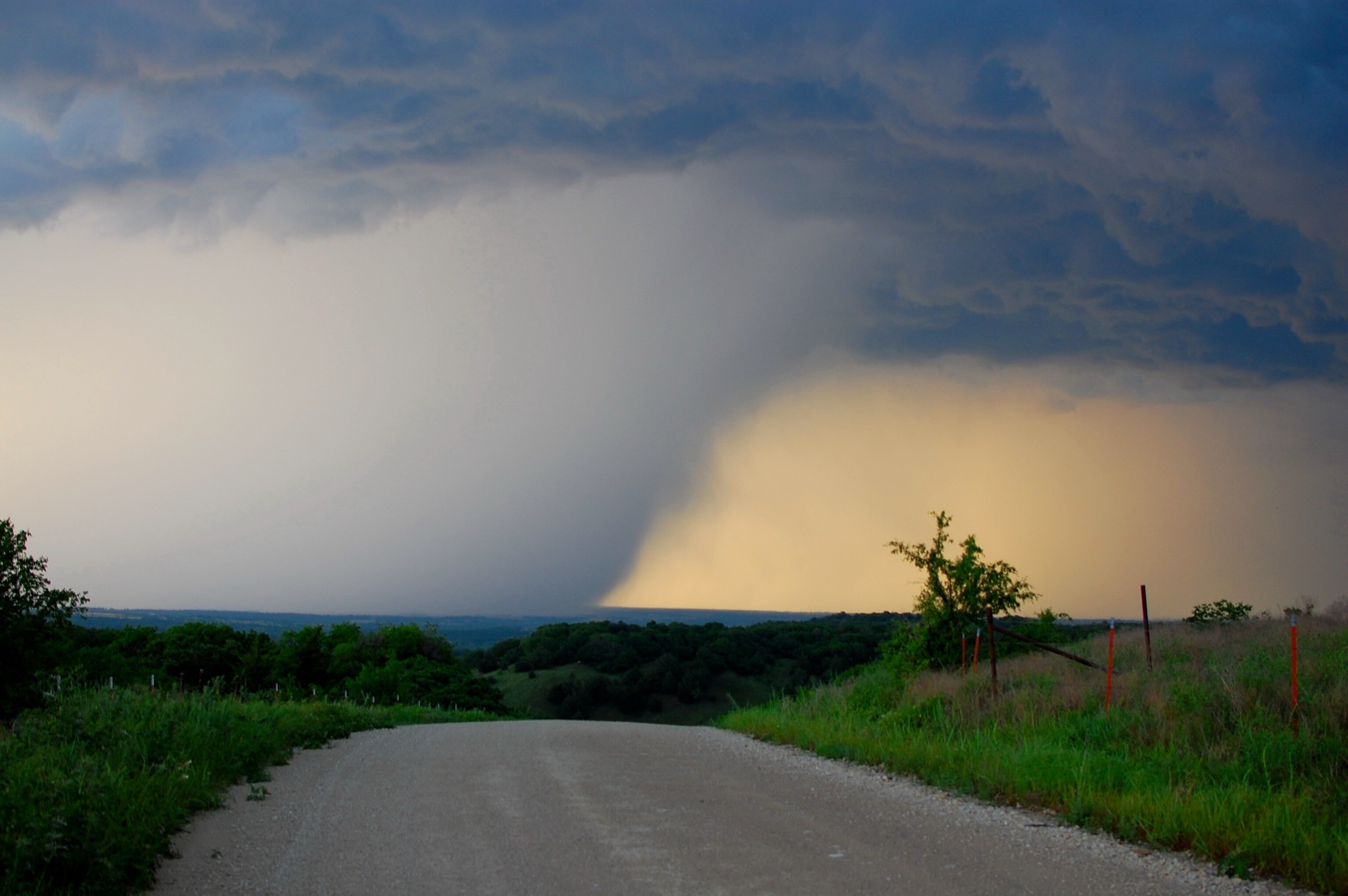 the tornado building in Love County, Oklahoma, before hitting the city of Moore.