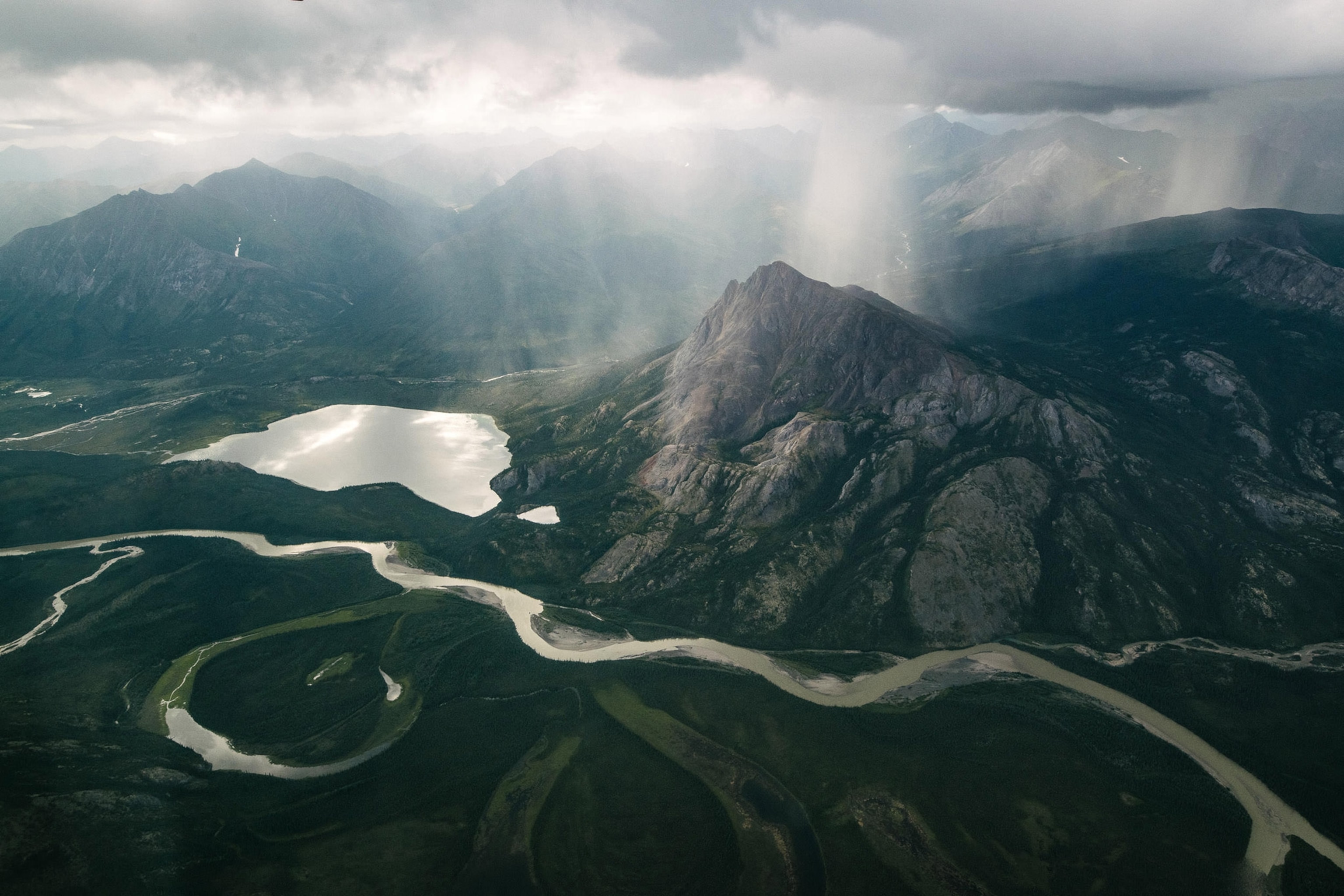 See the breathtaking beauty of Gates of the Arctic National Park