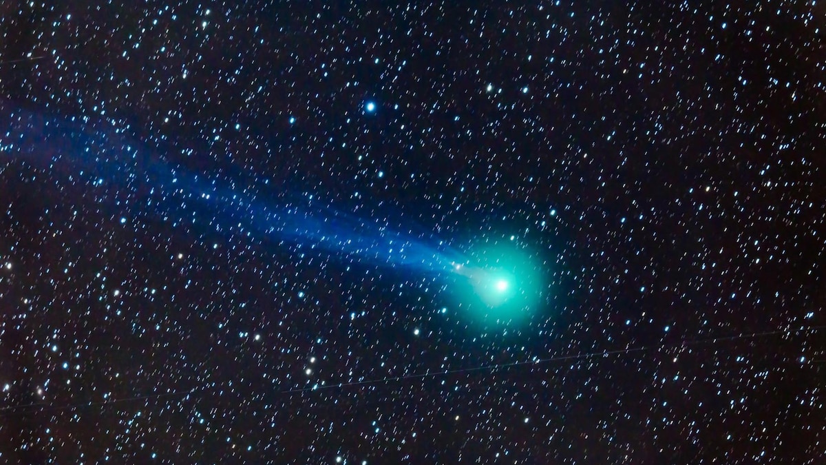 Watch Green Comet Reach Peak Brightness This Week