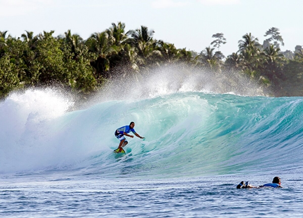 Learn to Surf in Indonesia, Southeast Asia
