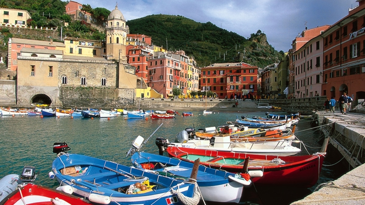 Trek Village-to-Village in Italy’s Cinque Terre