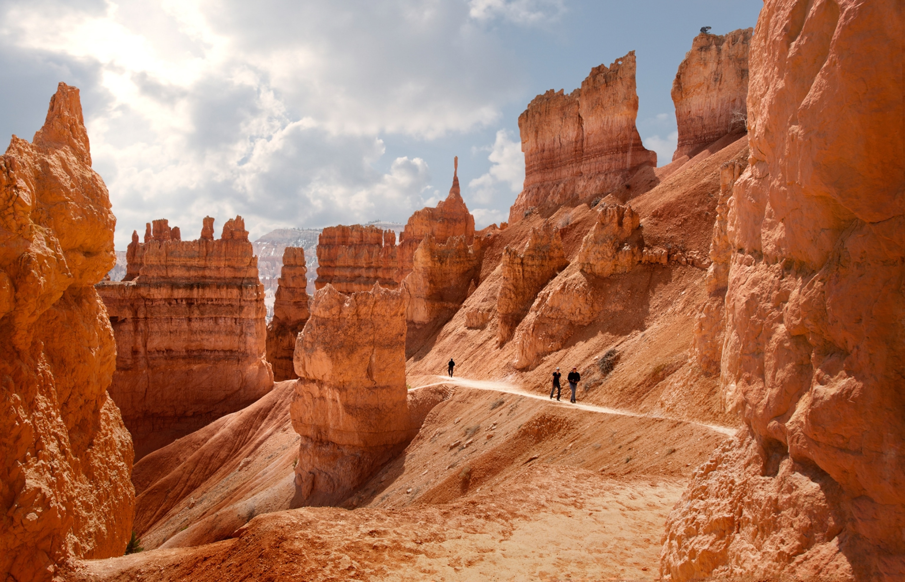 hikers on Navajo Loop Trail in Bryce Canyon National Park, Utah