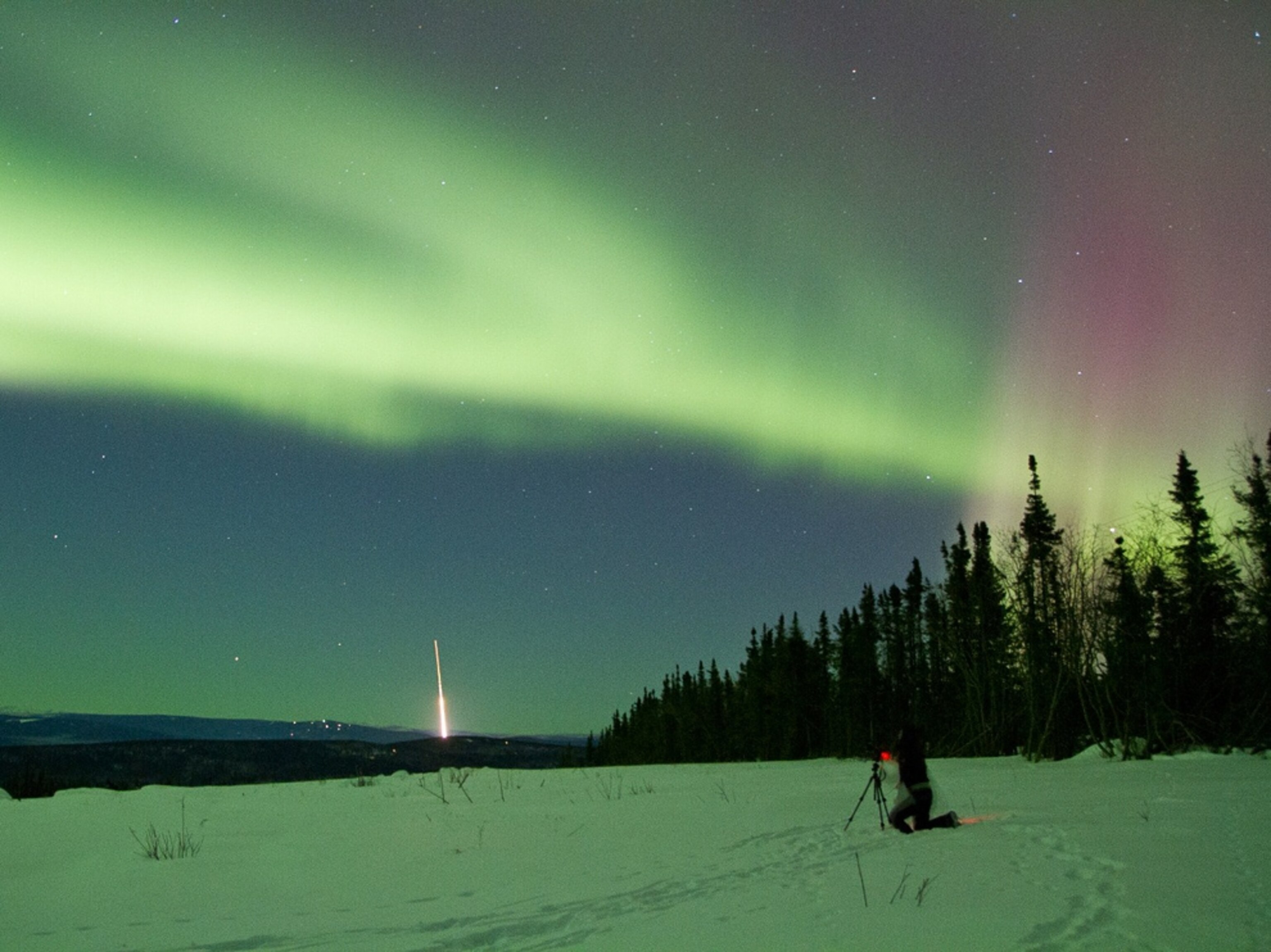 Aurora picture: rocket headed for the northern lights seen from afar