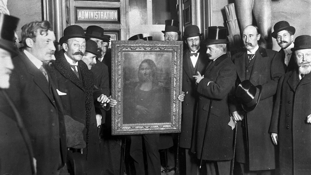 The Louvre has a wild history of being robbed in broad daylight