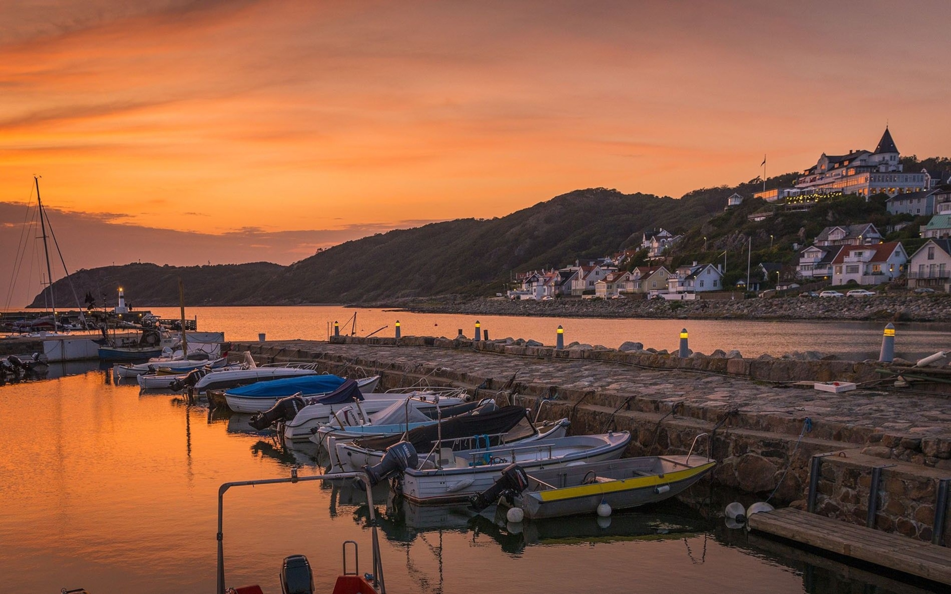 The pretty seaside town of Mölle has been attracting sunseekers since the early 19th century.