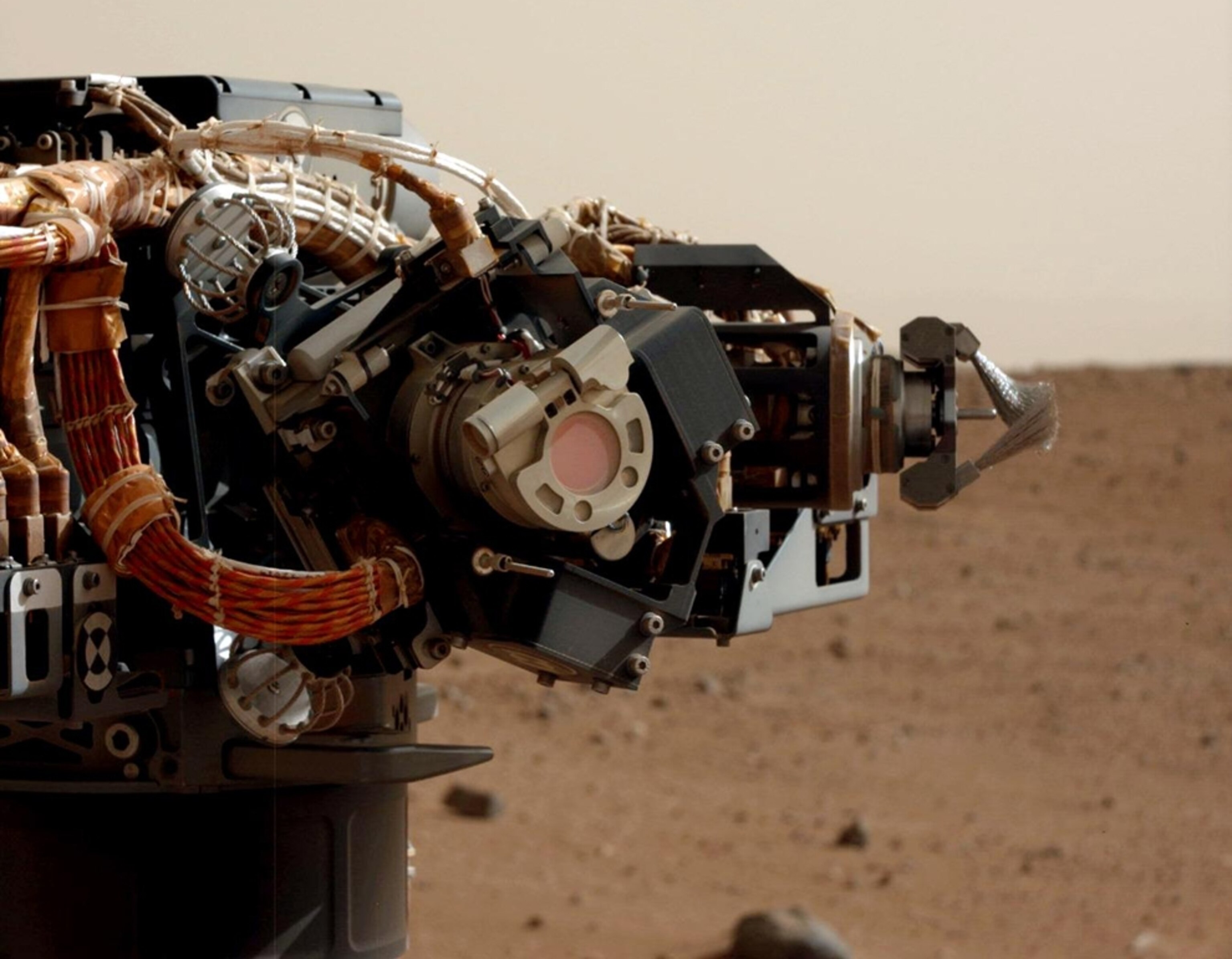 Mars picture - Curiosity hand lens imager