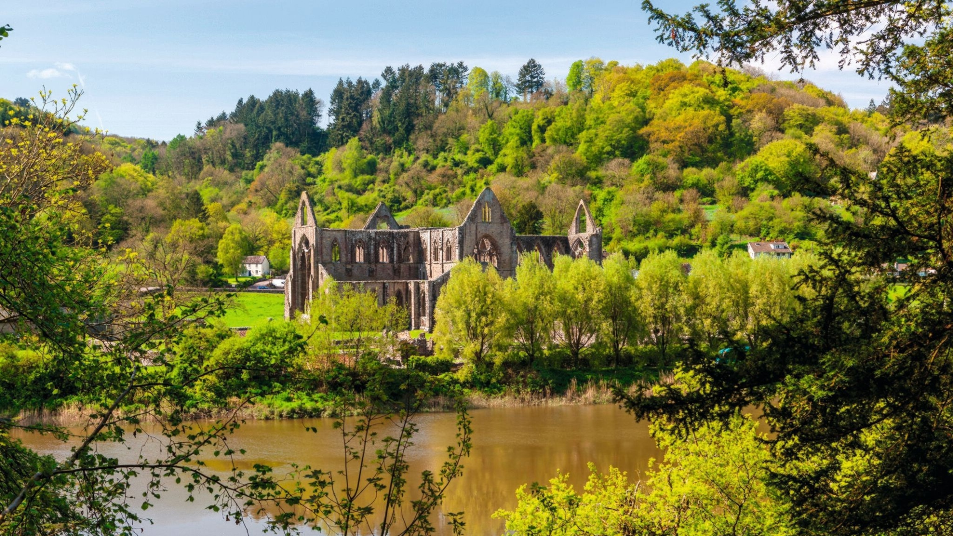 15 of the best UK destinations for spring travel