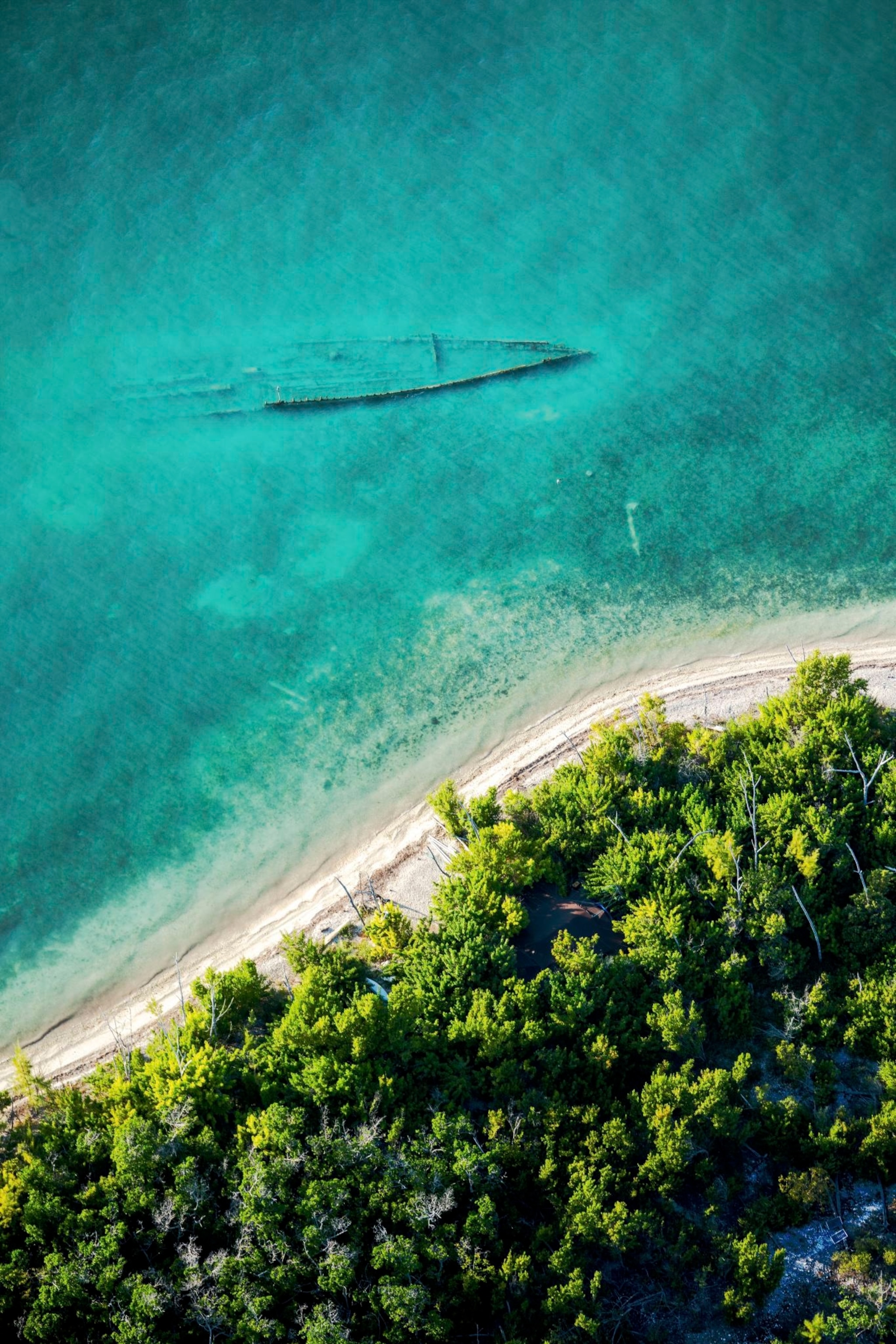 Aerial picture of an underwater shipwreck in Key West, Florida